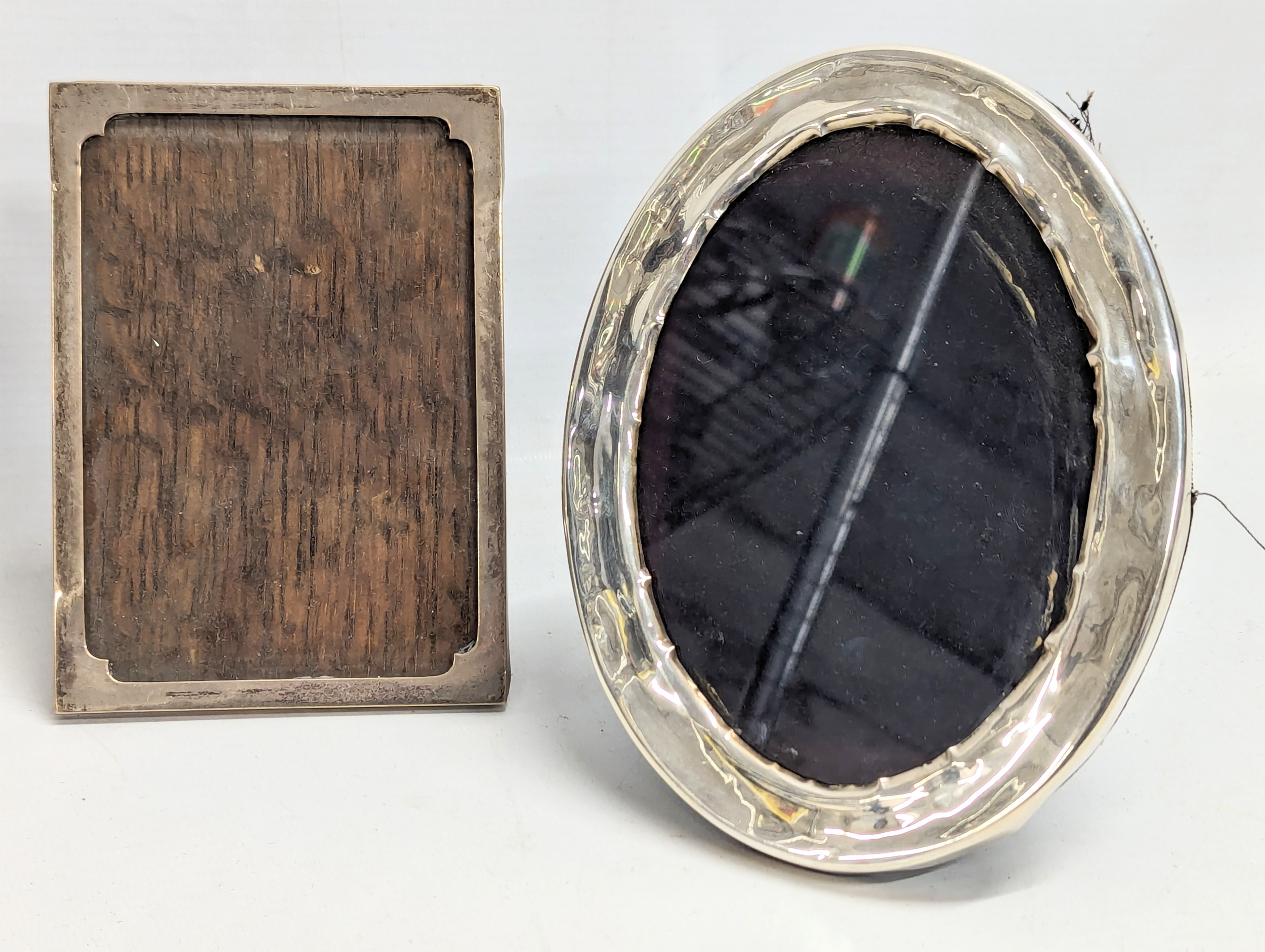 4 silver photo frames. Birmingham, 1942. Birmingham, 1911. Sheffield, 1982. Birmingham, 1919. - Image 3 of 3