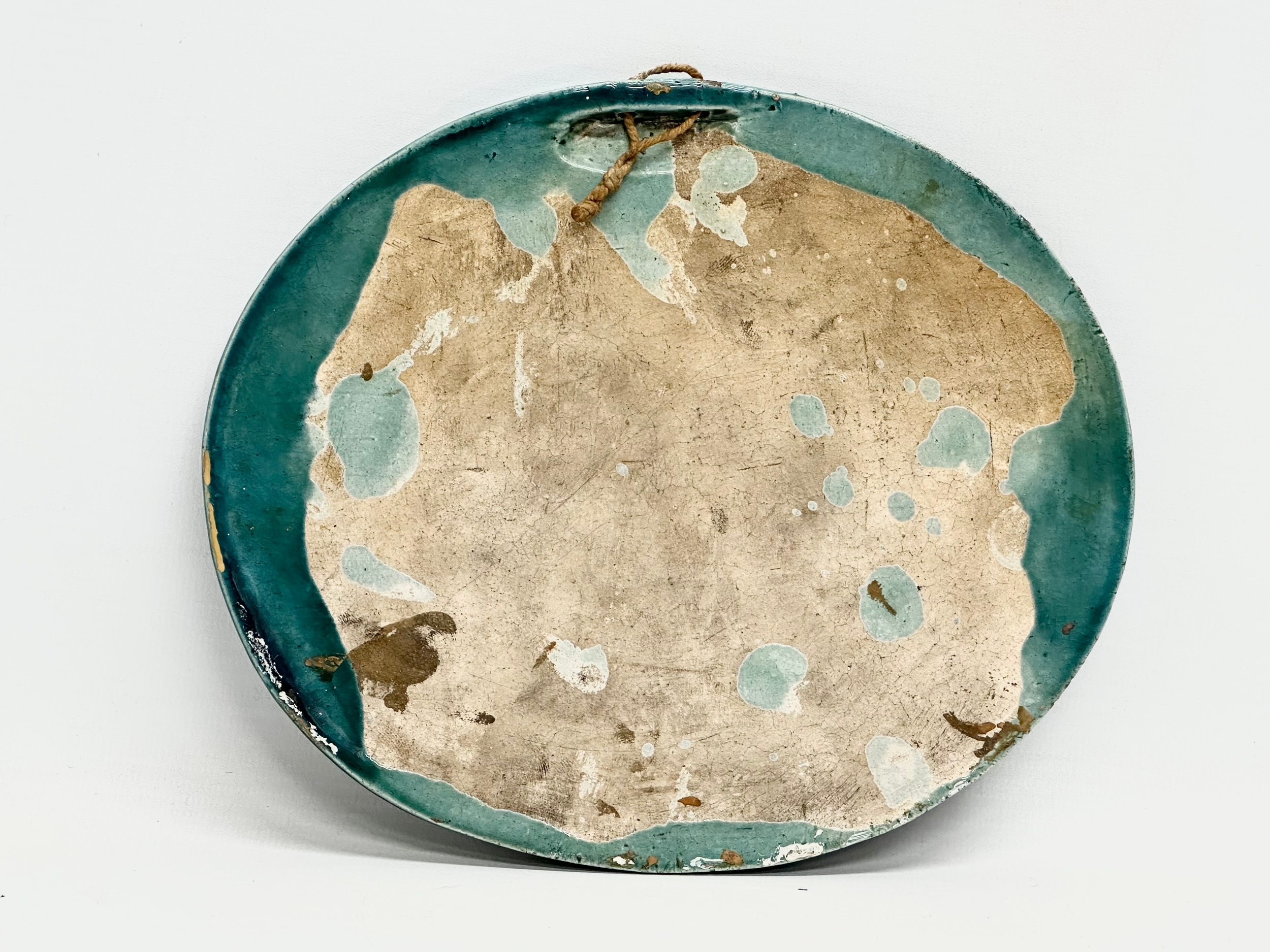 A Late 19th/Early 20th Century glazed stoneware wall plaque. Attributed to Burmantofts Faience. - Image 2 of 4