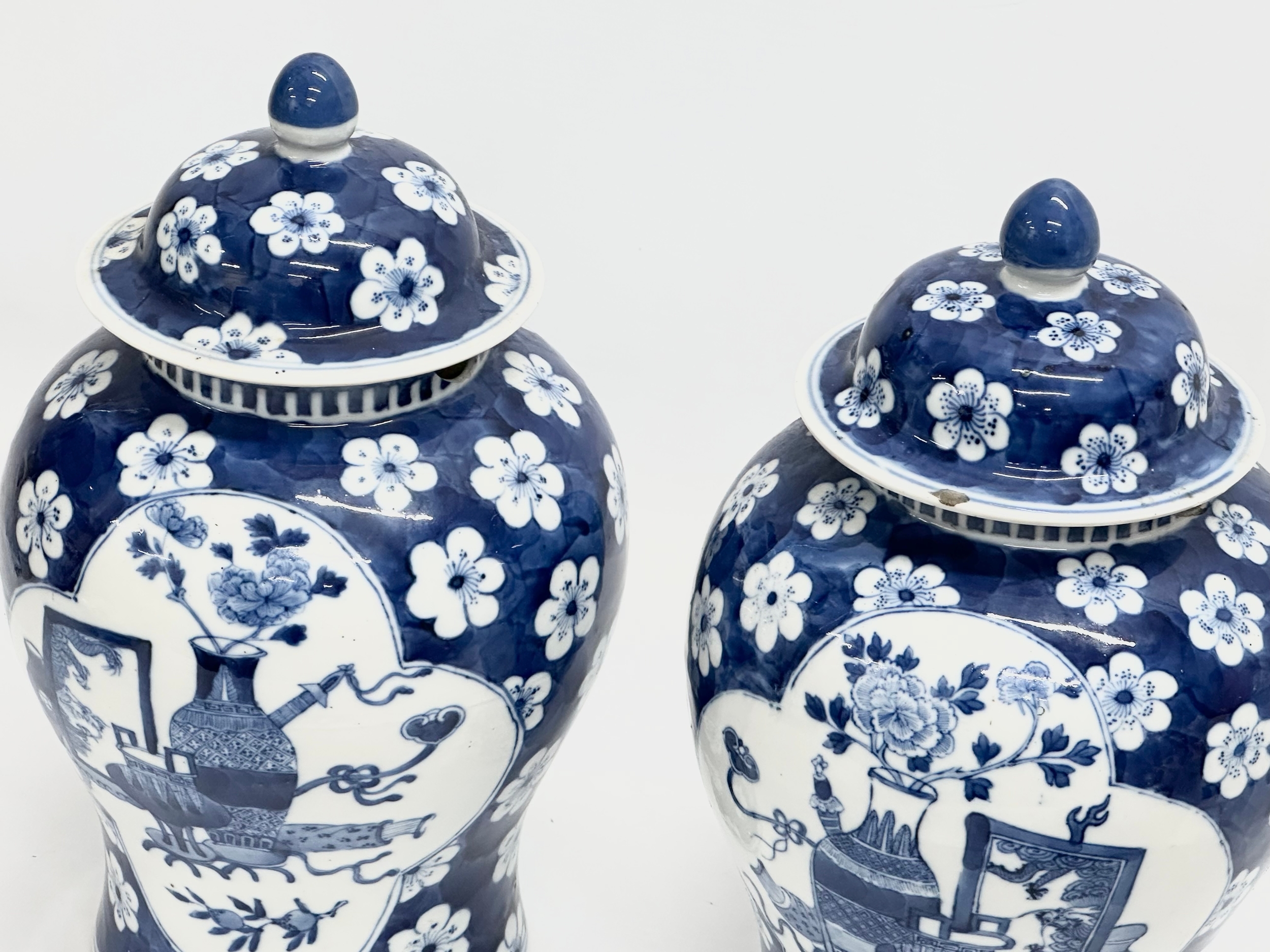 A collection of 18th and 19th Century Chinese and Japanese pottery. A Late 18th Century Chinese - Image 3 of 44