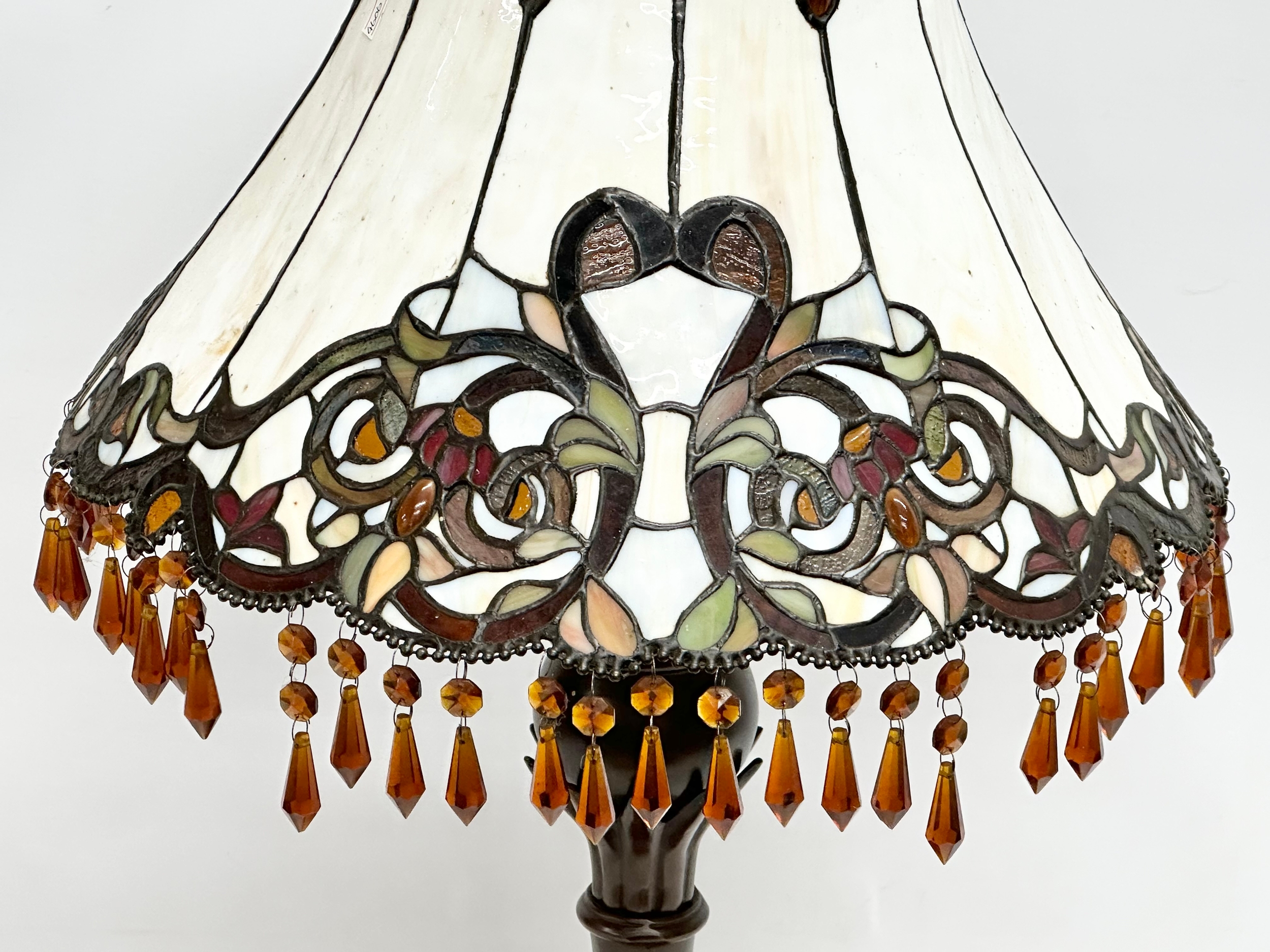 A large Tiffany style table lamp with amber glass droplets. 44x70cm - Image 2 of 5