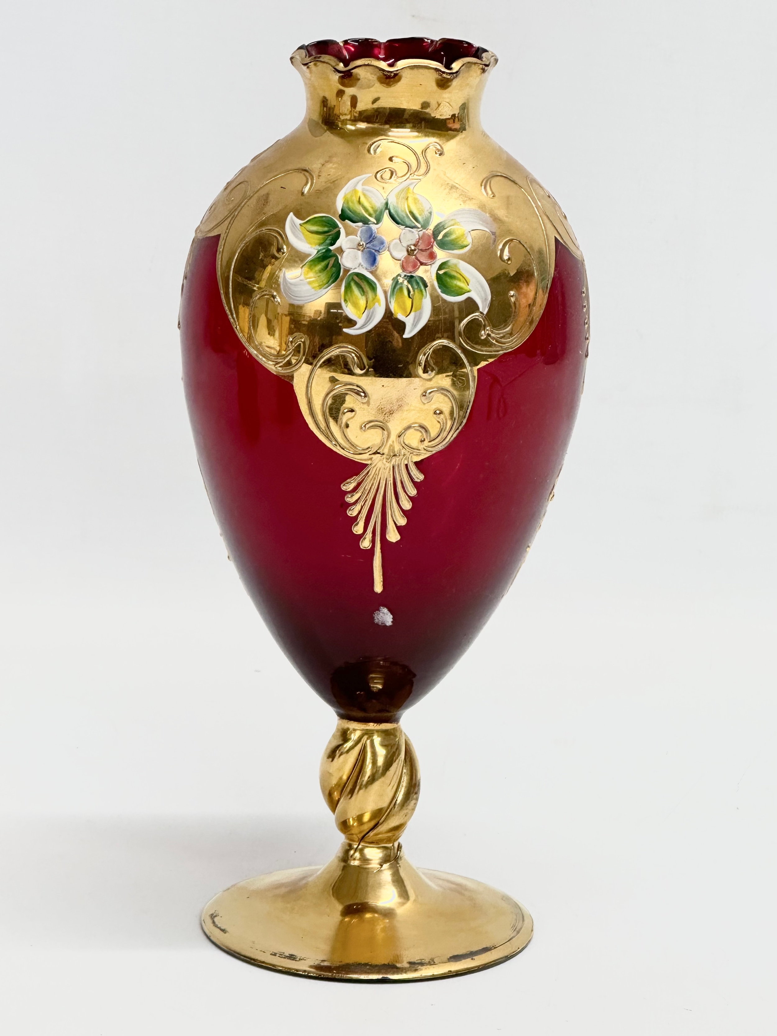 3 pieces of Venetian Murano ruby glass and gilt vases. 21cm - Image 2 of 5