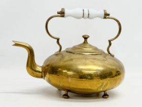 A Victorian brass kettle. 28x20x22cm