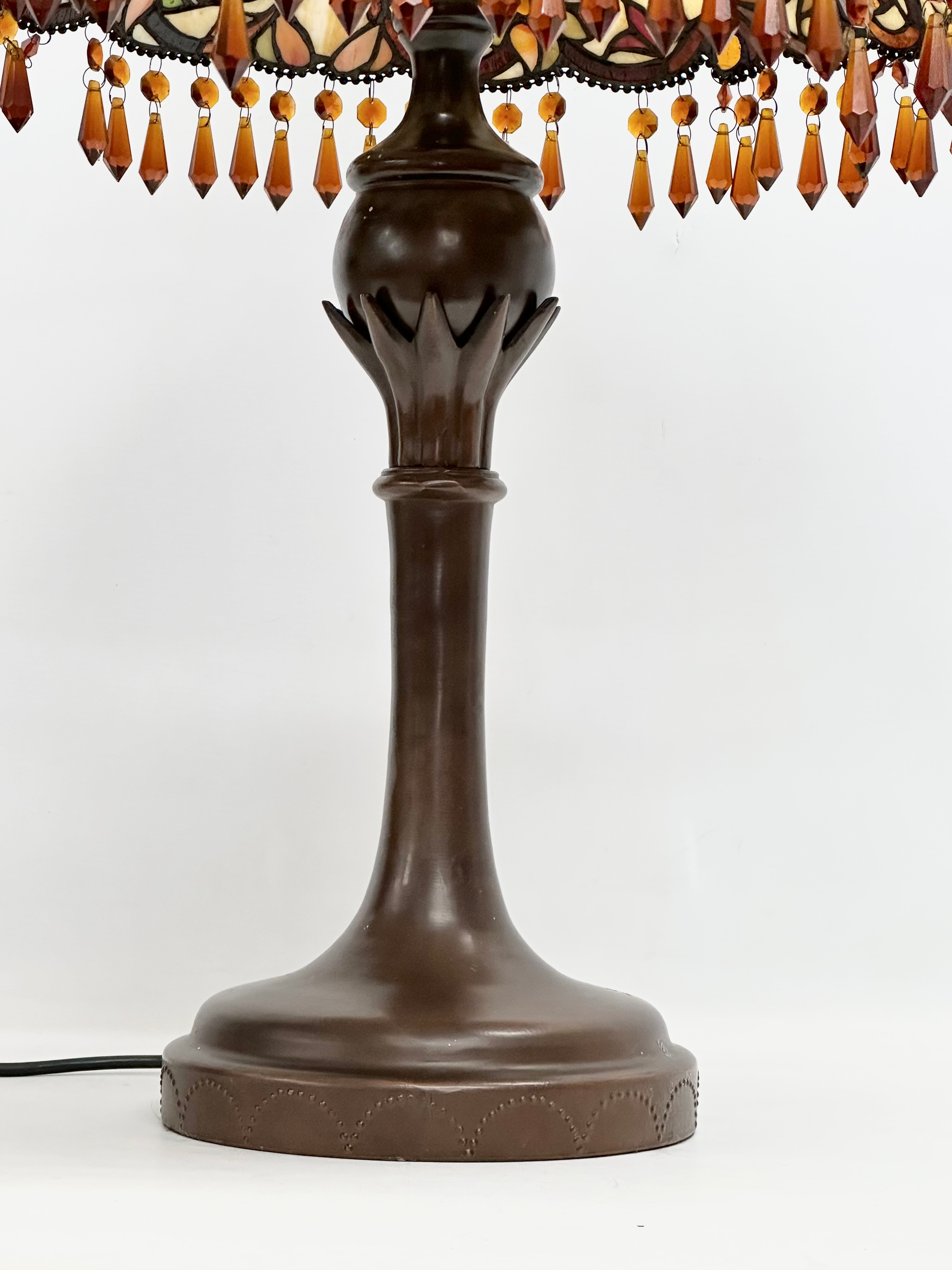 A large Tiffany style table lamp with amber glass droplets. 44x70cm - Image 5 of 5