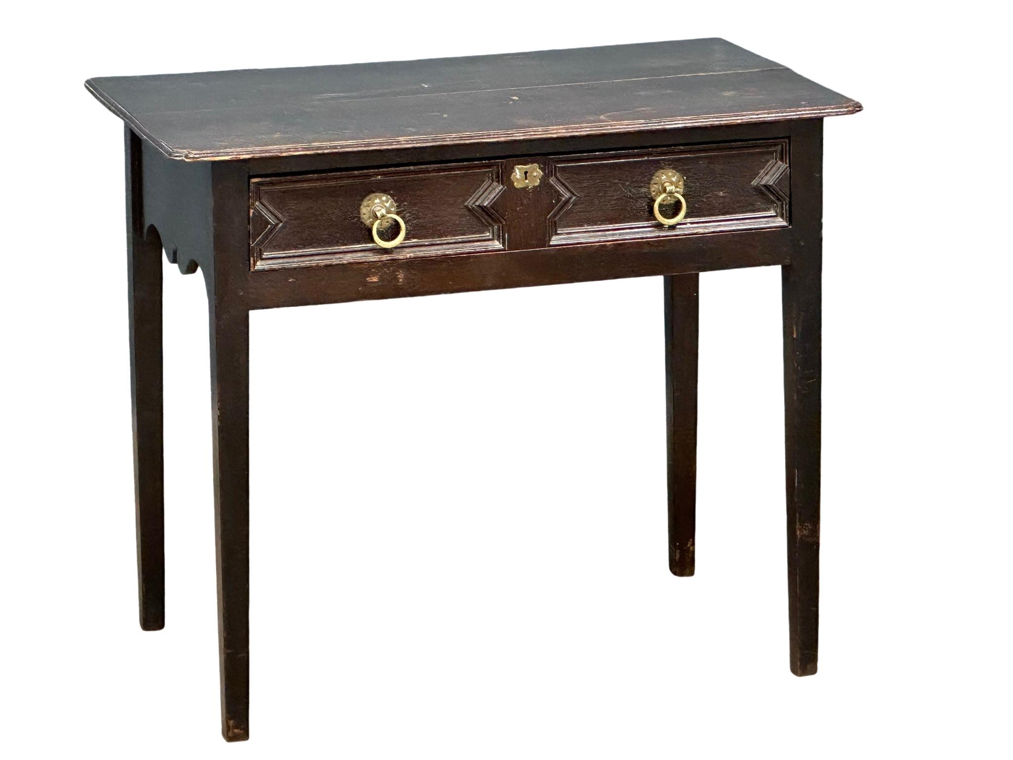 A Mid 19th century oak side table in the 17th century style. Circa 1830-1850. 89x53x75cm 1