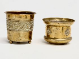 2 small Early 20th Century brass jardinières. 11.5x11cm