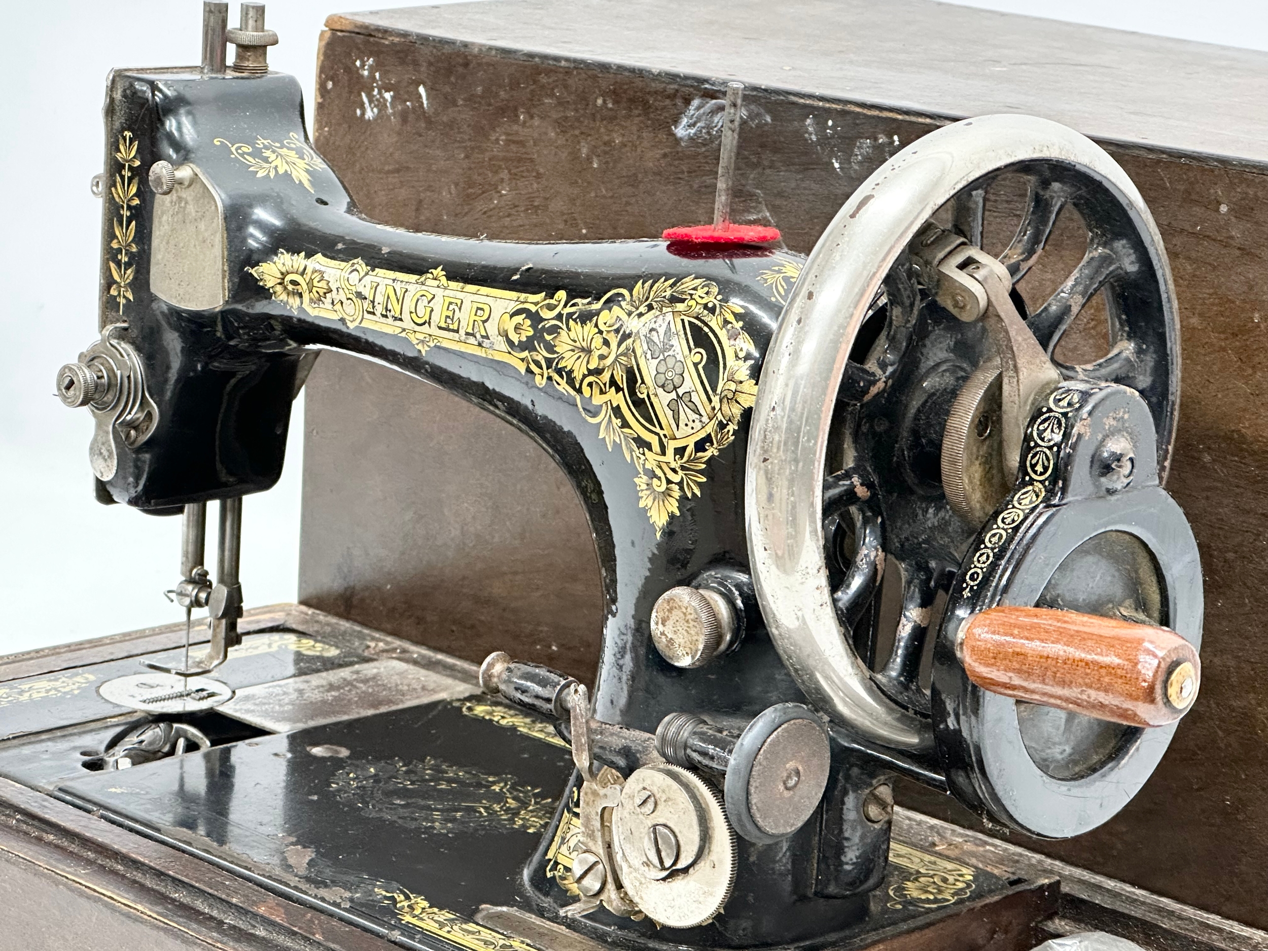 A Singer Sewing machine. F1 849986 - Image 5 of 8