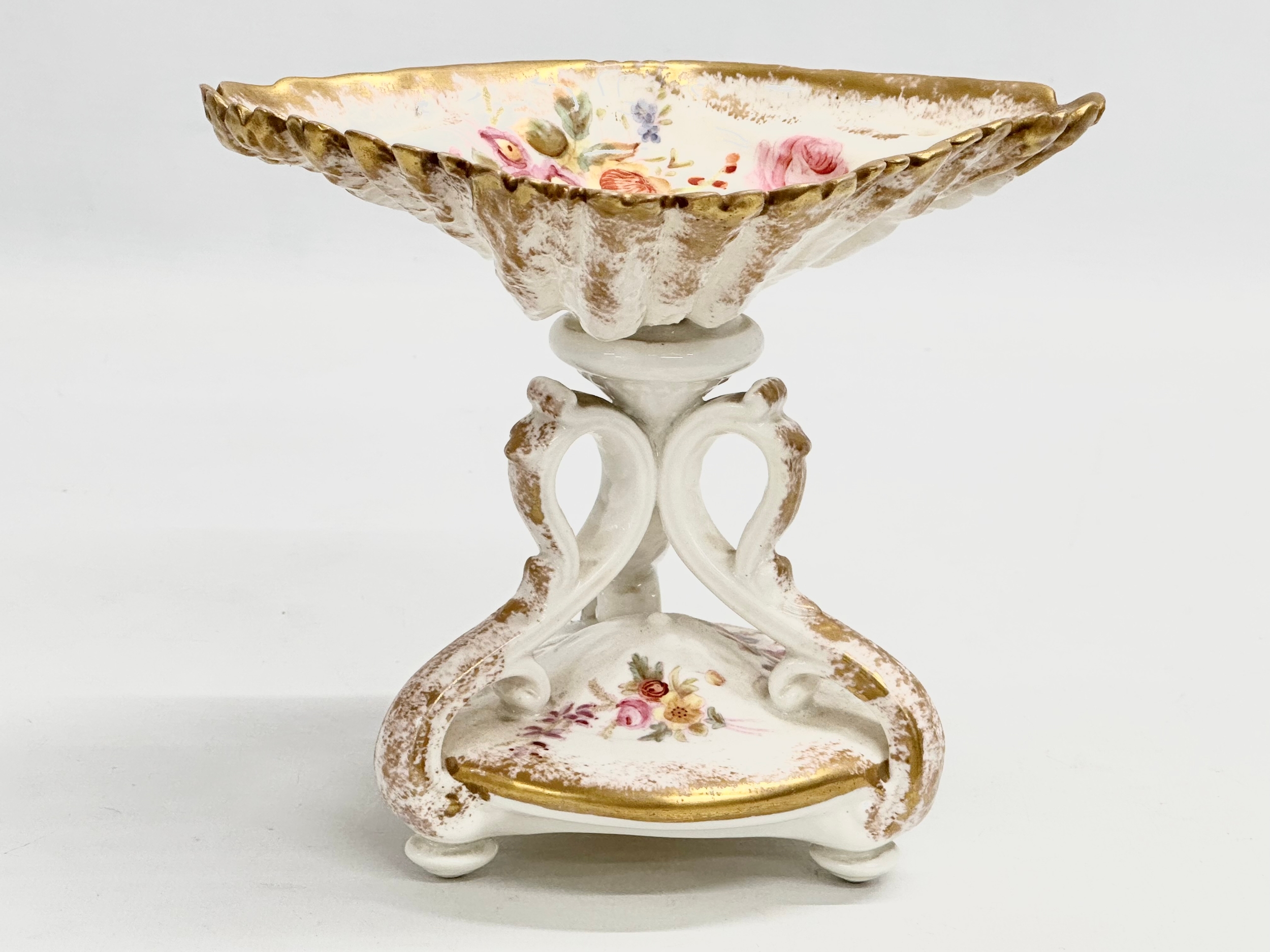 A Late 19th Century hand painted gilt compote. 18x15x15.5cm - Image 7 of 8