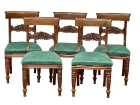 A set of 5 William IV mahogany bar back dining chairs. Circa 1830.