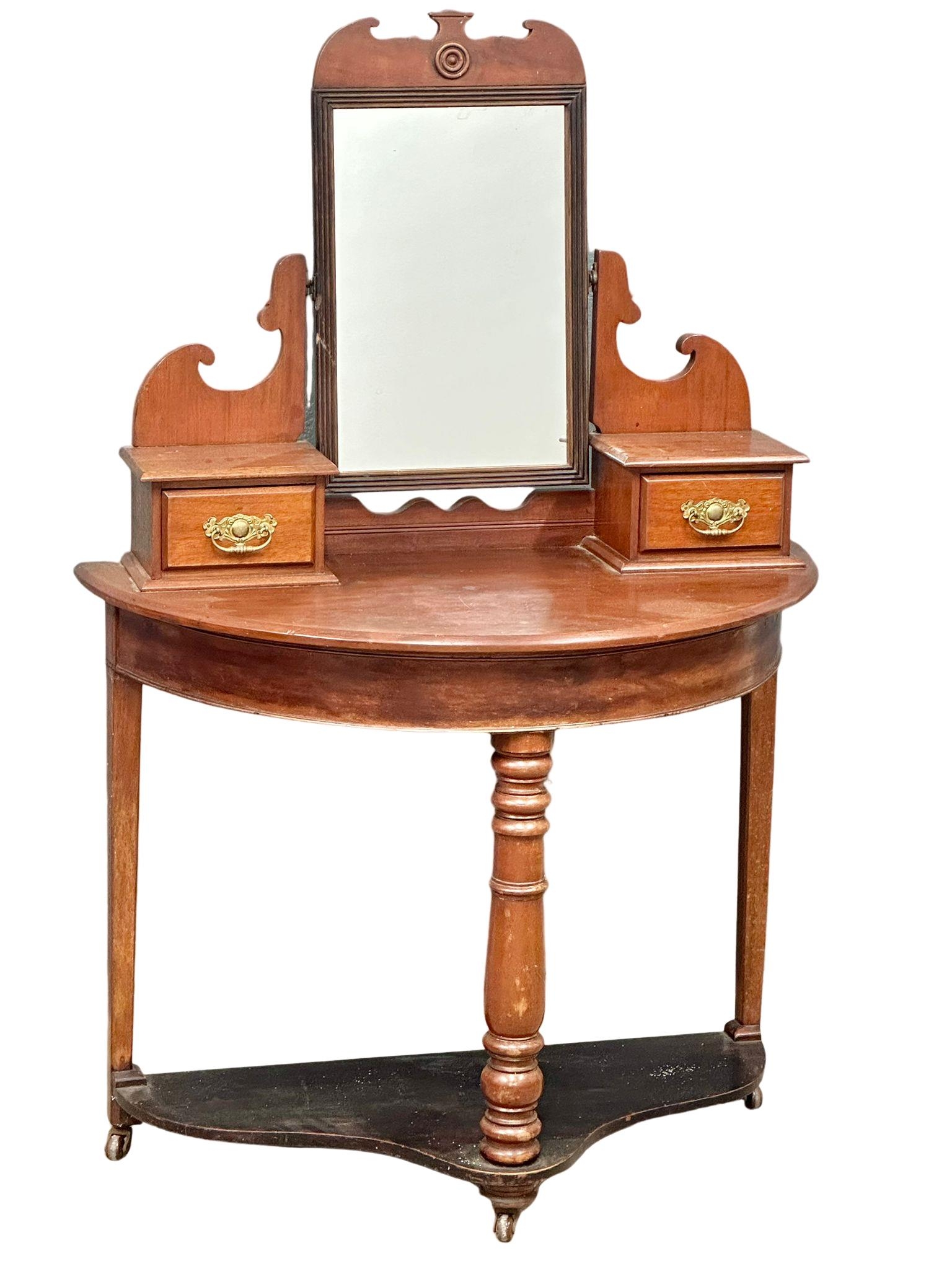 A Victorian mahogany duchess dressing table. 94x47x143.5cm.(12)