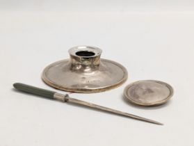 An early 20th century silver inkwell. Birmingham, 1916. With an early 20th century silver mounted