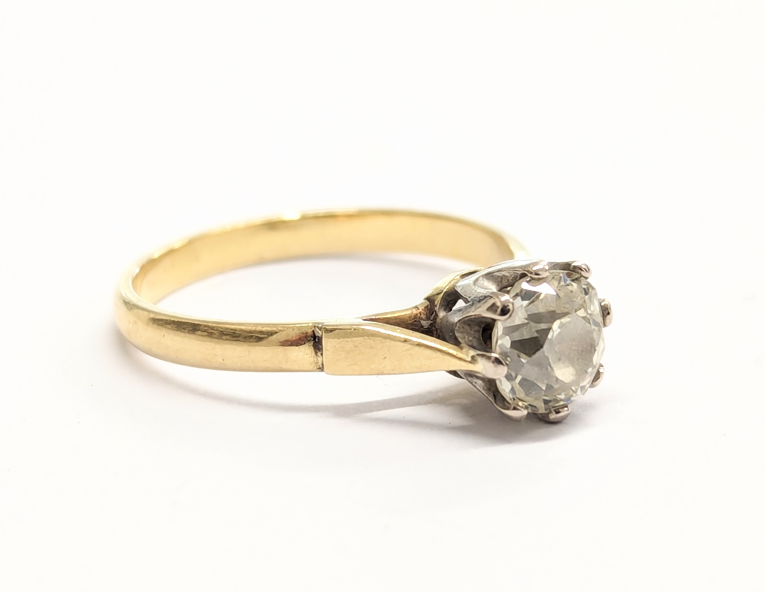 An 18ct gold, Victorian rose cut diamond solitaire ring. Diamond is 1.20ct. UK size P. - Image 2 of 4