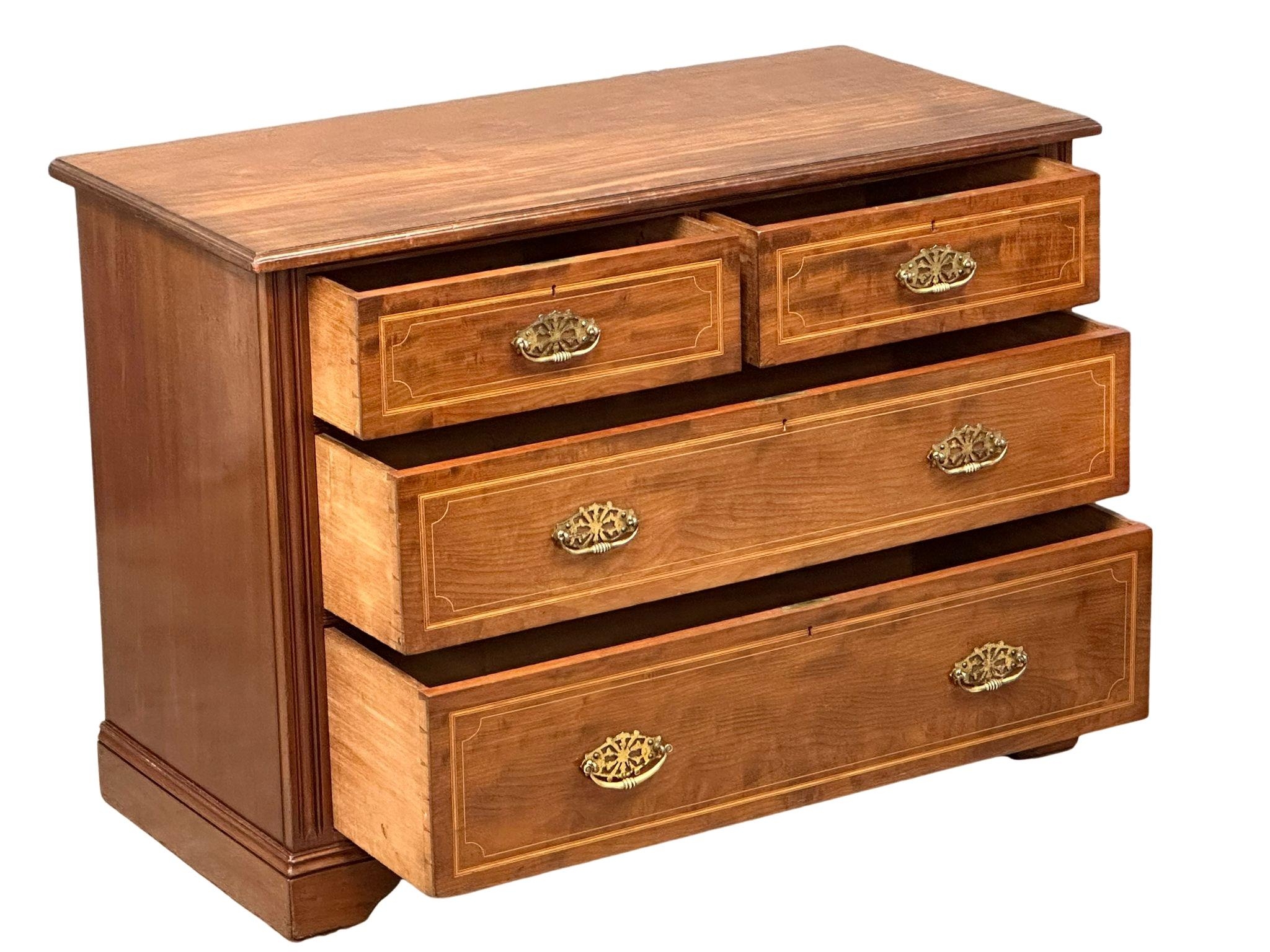 A Late Victorian inlaid walnut chest of drawers. Circa 1890-1900. 107x53x77cm - Image 3 of 5