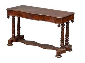 A Victorian mahogany serpentine front side table with drawer. Circa 1840-1850. 116x52x70