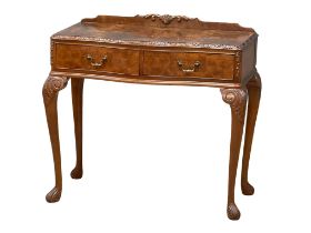 A George I style Burr Walnut gallery back side table with 2 drawers. Mid 20th Century. 97x50x88cm