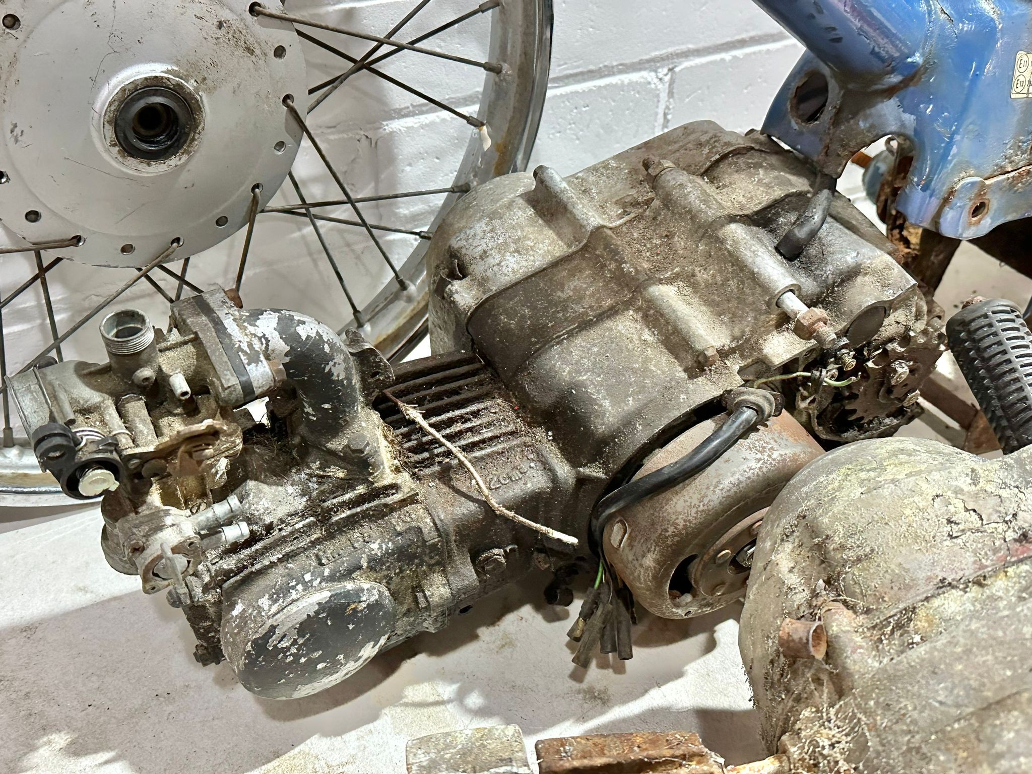 A Honda 90 cub frame with parts - Image 14 of 26