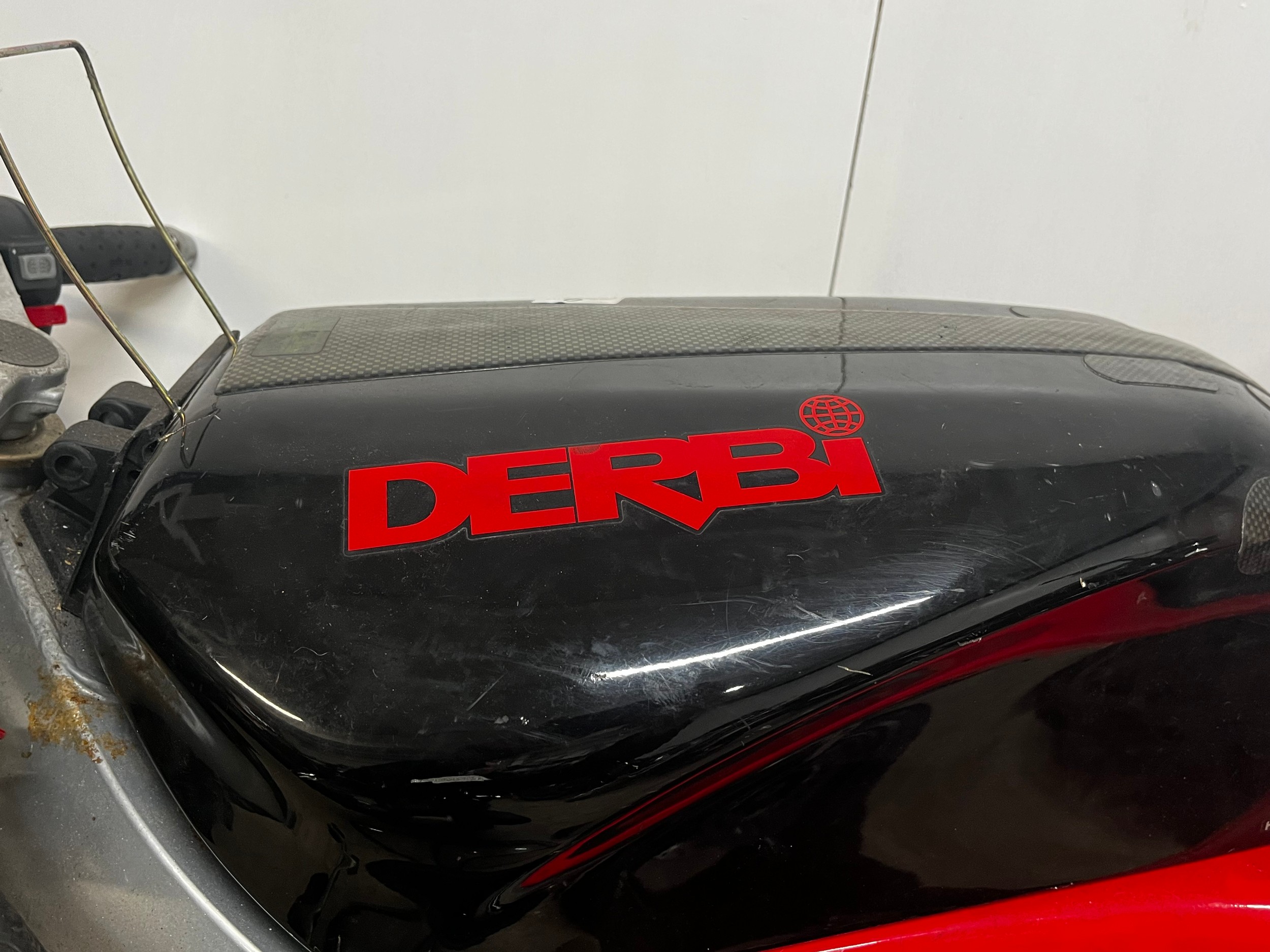 A Derbi 50 motorbike - Image 2 of 5