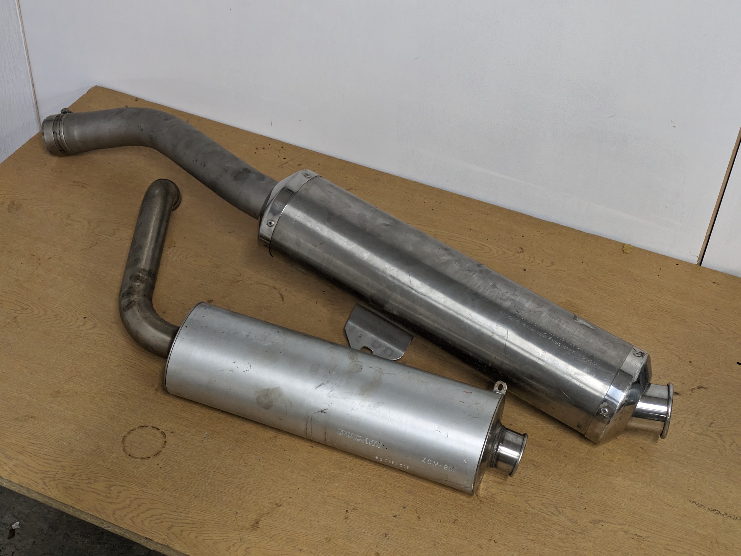 2 Ducati 750/900ss exhausts