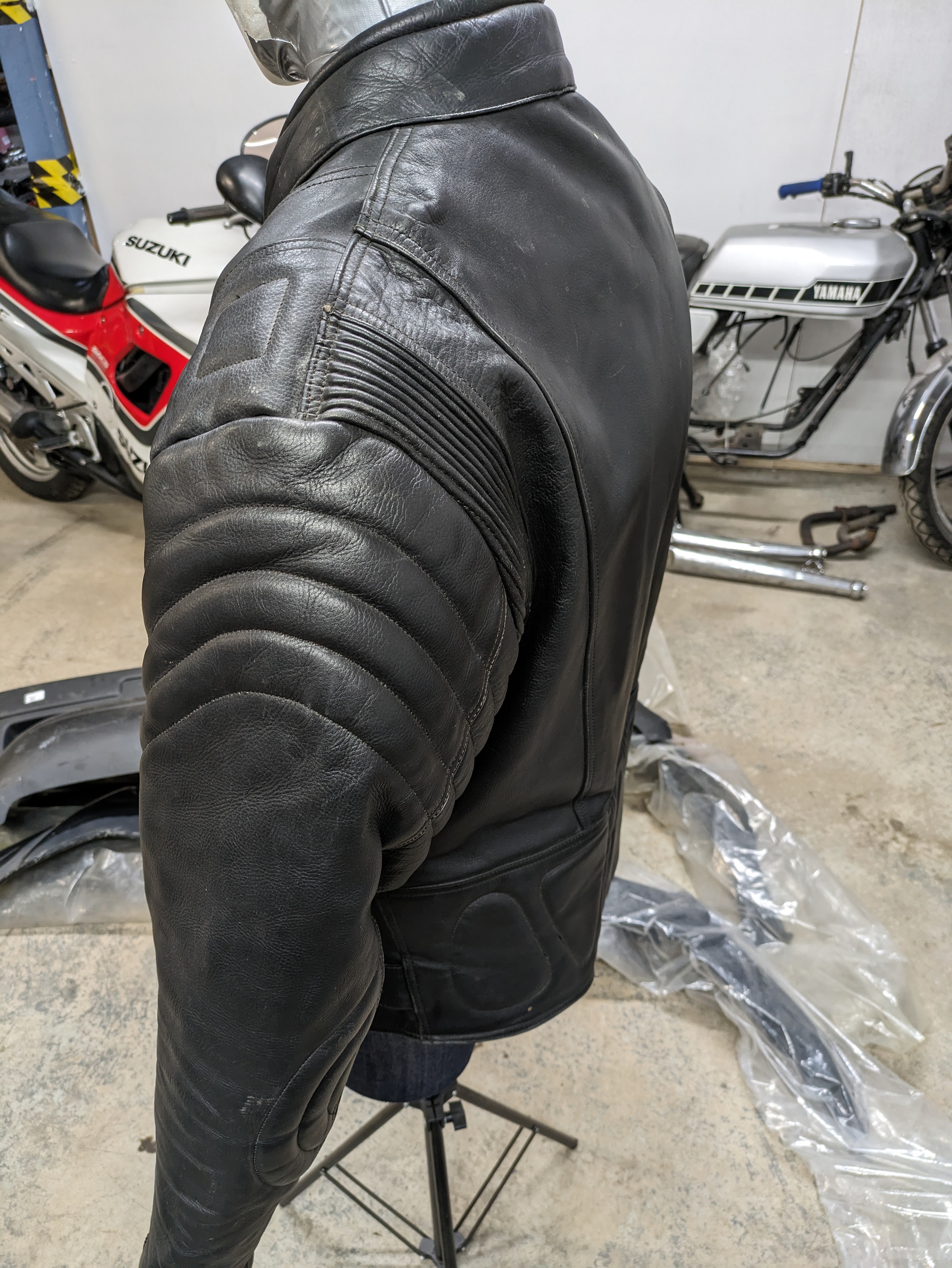 A motorbike jacket - Image 2 of 2