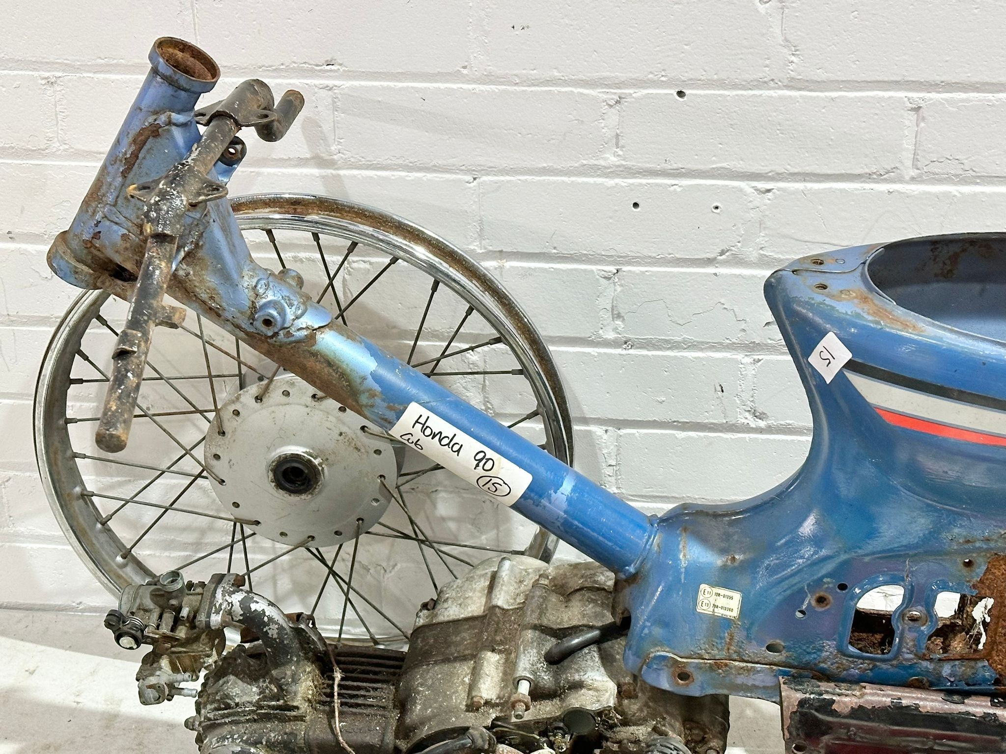 A Honda 90 cub frame with parts - Image 18 of 26