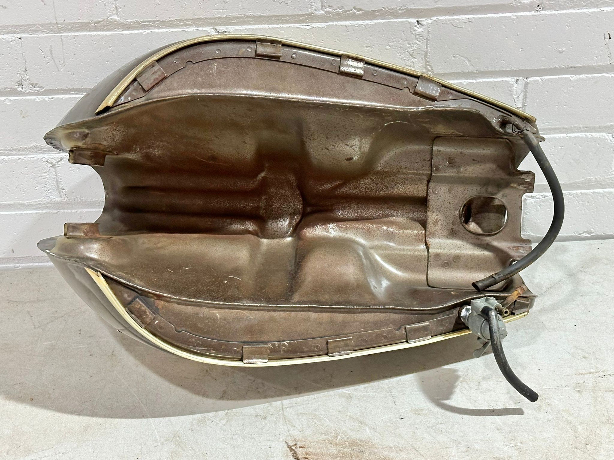 A Honda CB450 tank and side panel - Bild 7 aus 7