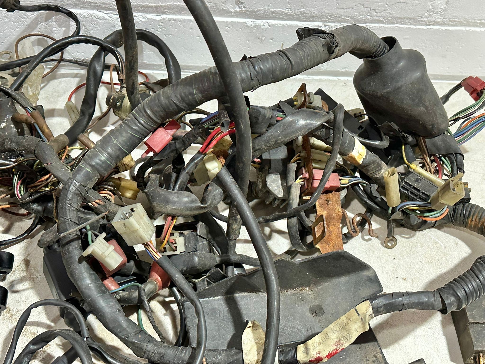 A sundry lot of various motorbike electrical parts with foot rests etc - Image 6 of 14