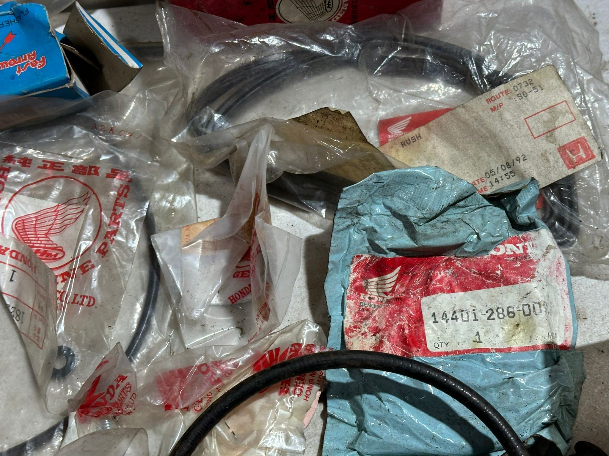 A large quantity of mostly old new stock genuine Honda parts. - Image 35 of 65