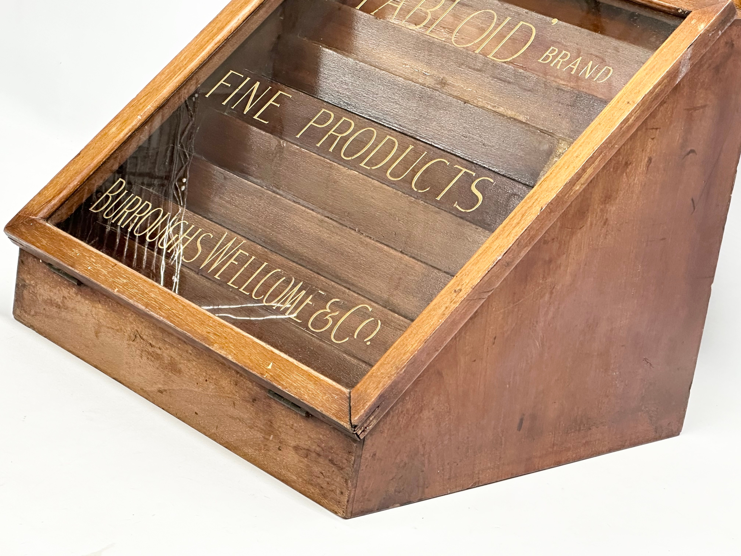 An early 20th century countertop pharmacists display case by Burroughs Wellcome & Co. 40x35x39.5cm - Image 2 of 7
