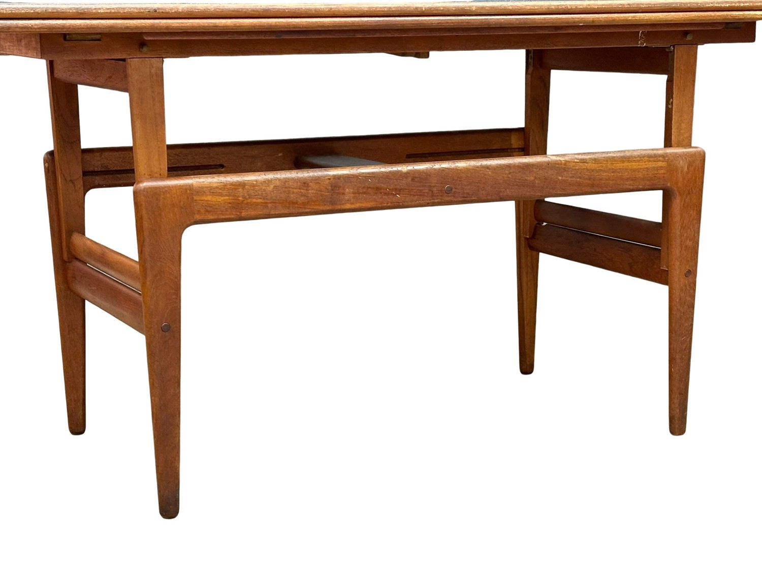 A Danish Mid Century teak ‘Elevator’ table designed by Kai Kristensen. Coffee table/dining table. - Image 3 of 8