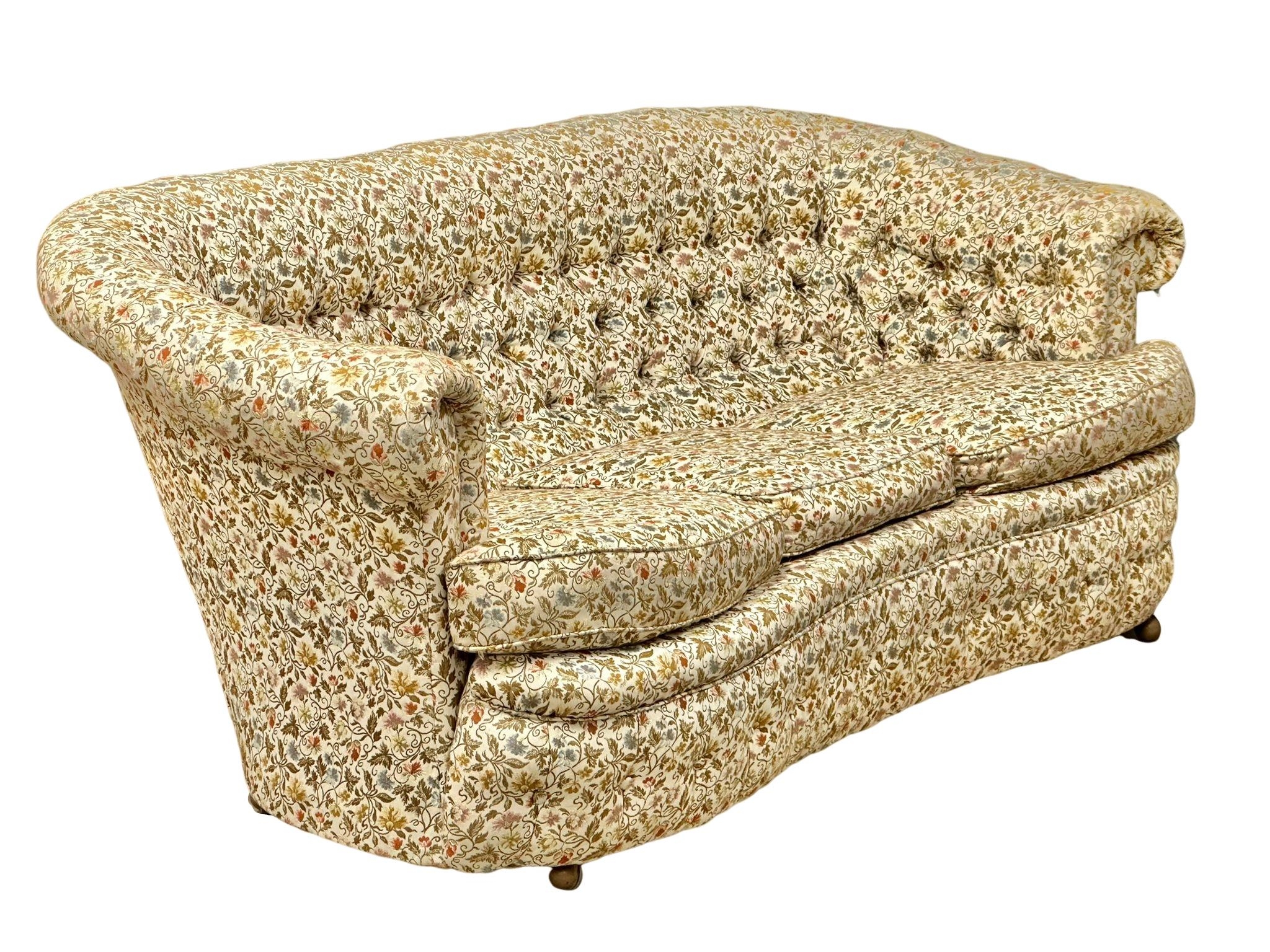 An Early 20th Century Victorian style deep buttoned back 3 seater sofa. 210xm - Image 2 of 4