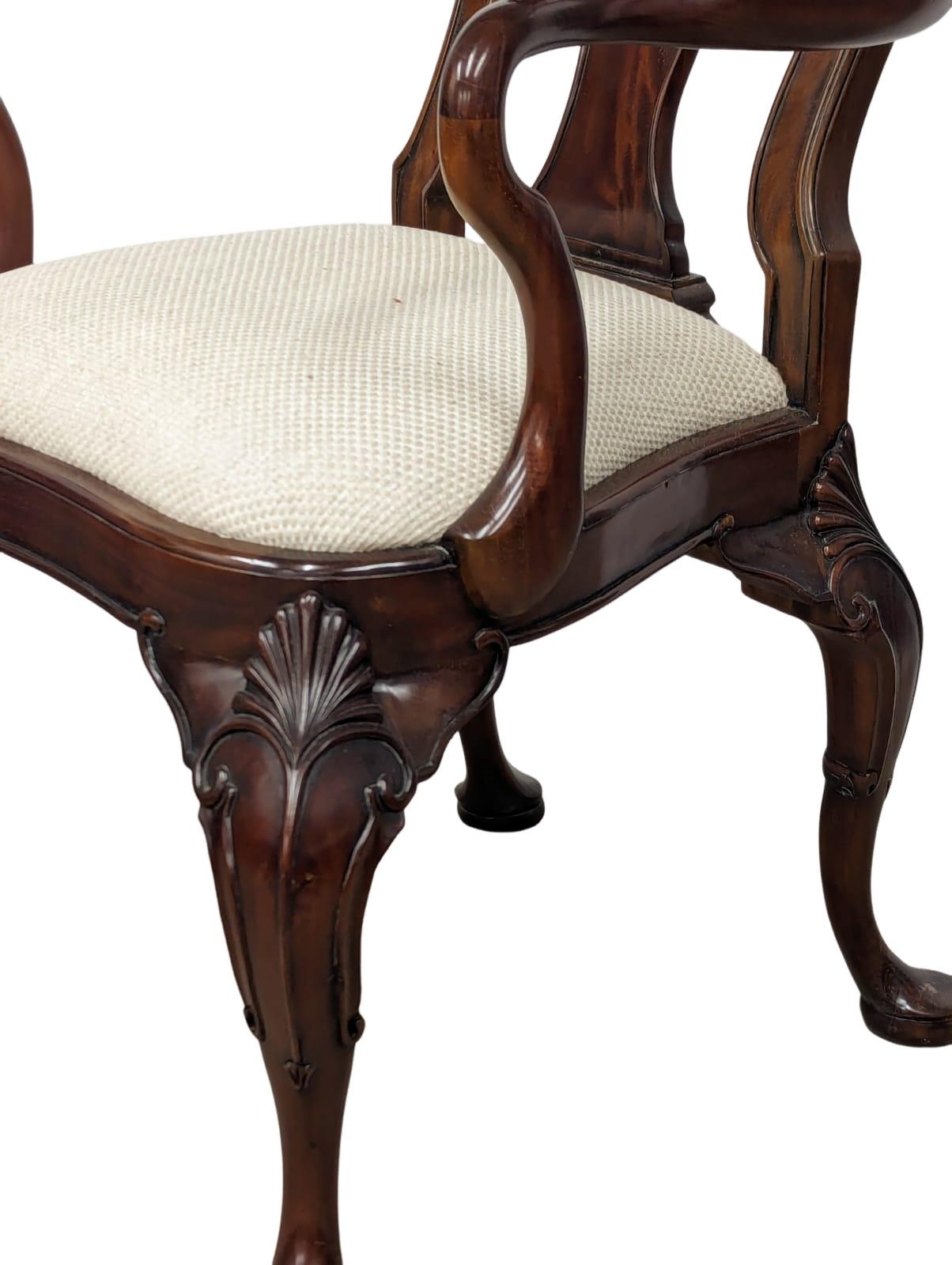 A set of 7 mahogany George I style dining chairs. - Image 3 of 6