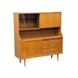 A Mid Century living room unit by Schreiber. 122x40.5x131cm