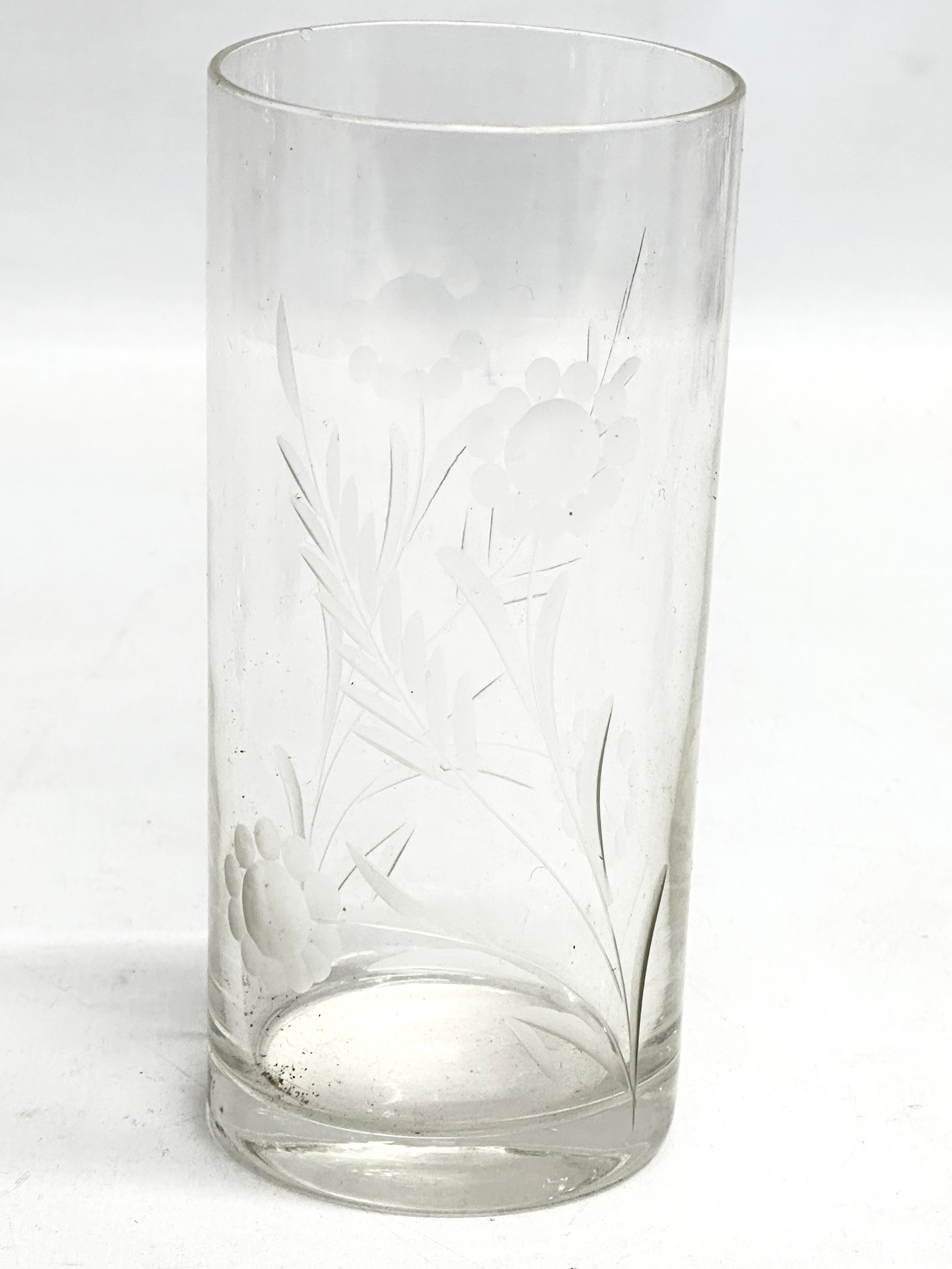 Georgian and Victorian drinking glasses. Victorian etched glass whiskey tumblers/water glasses. 3 - Image 10 of 17
