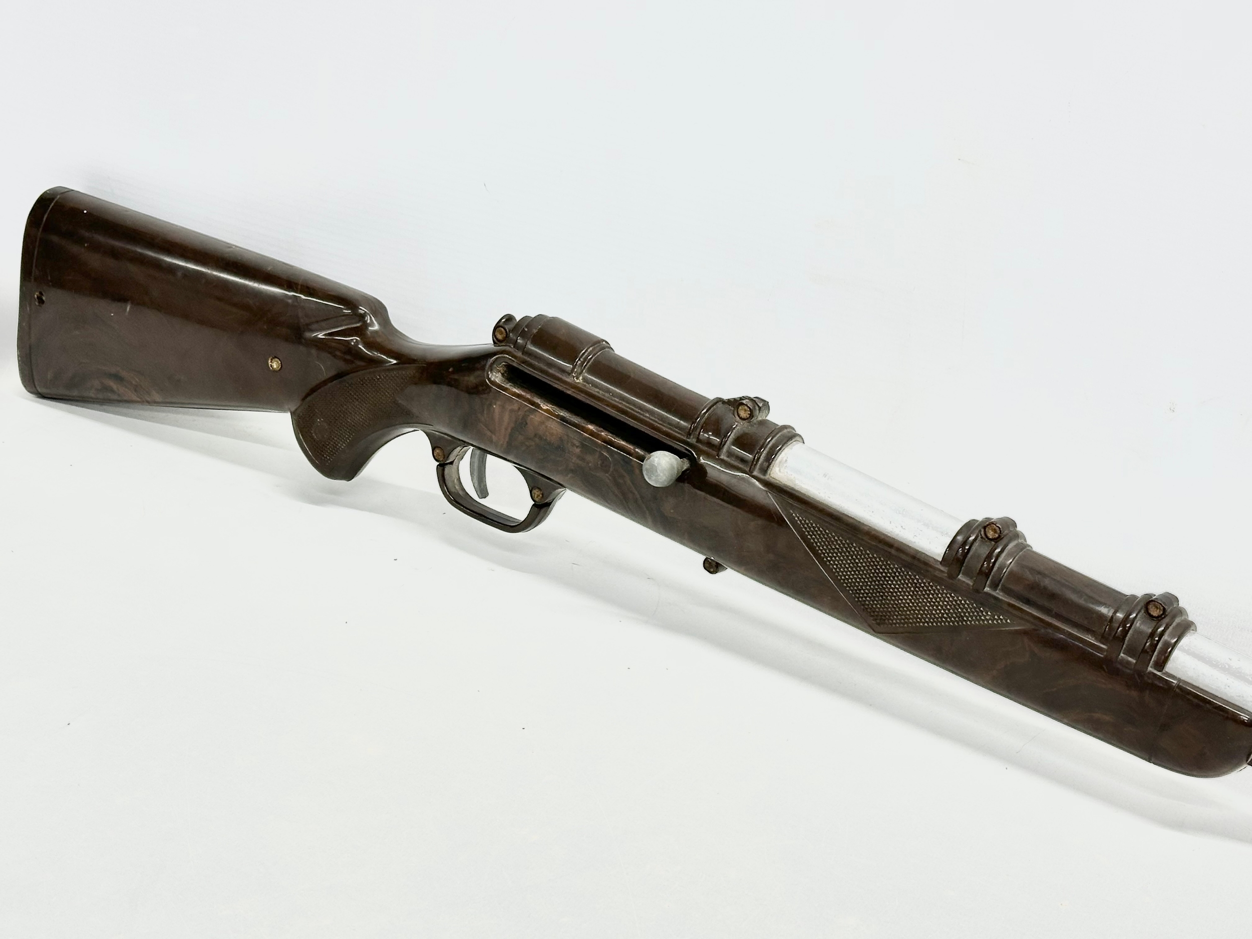 A vintage Mettoy rifle. 89cm - Image 2 of 7