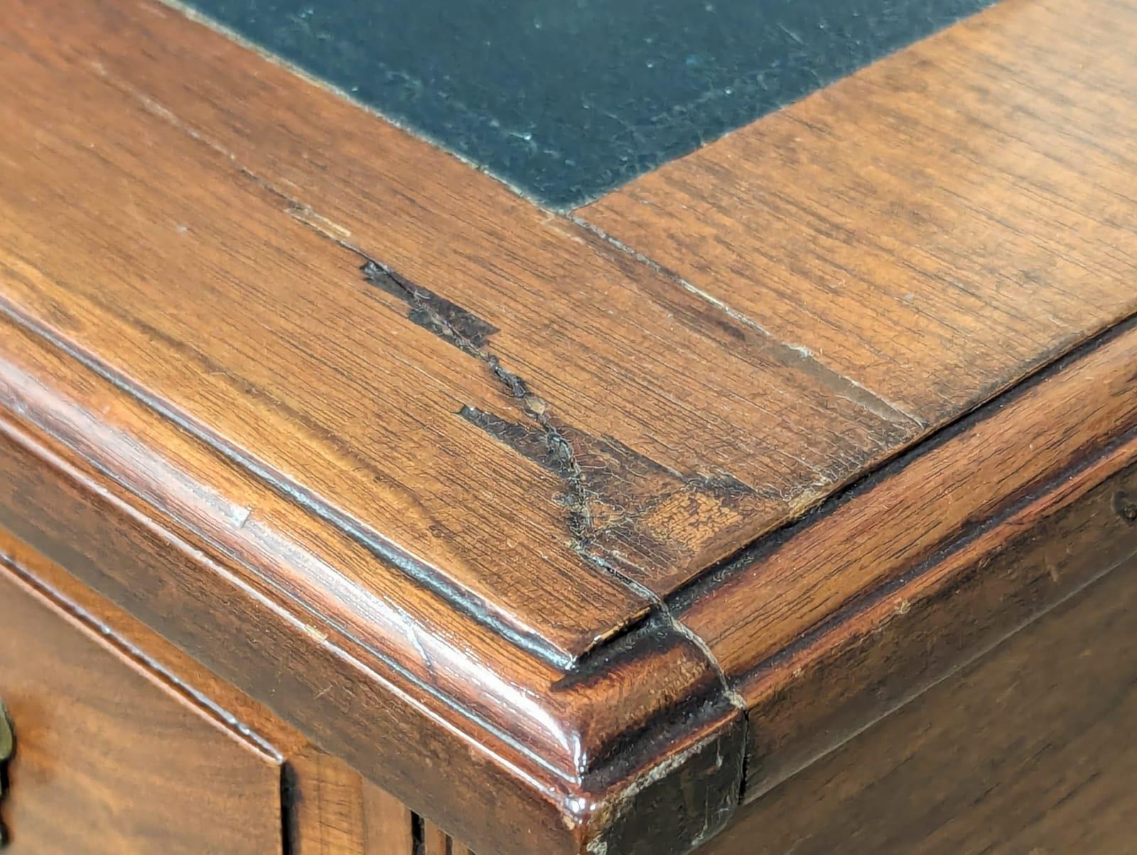 A late Victorian 3pc desk in walnut, 1880-90. 108cm x 59.5cm x 73.5cm - Image 3 of 5