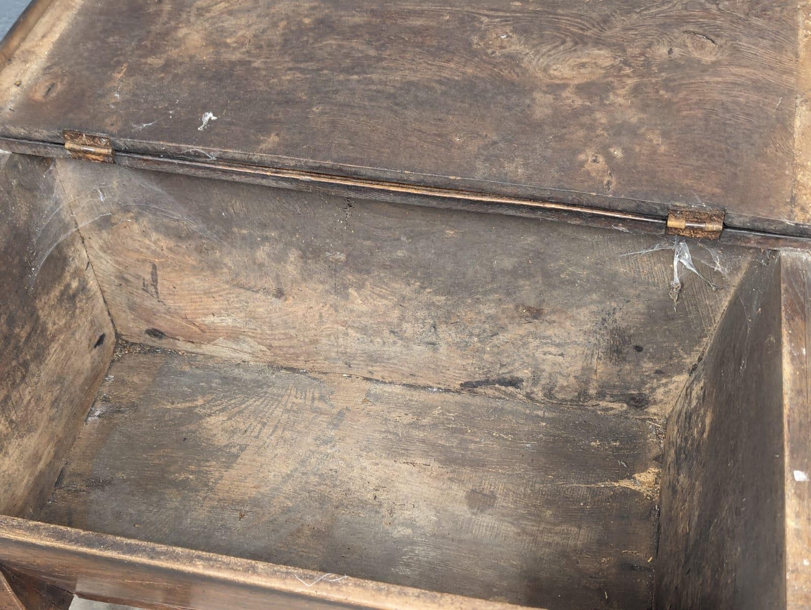 A George III oak dough bin, 91.5cm x 54.5cm x 82cm - Image 4 of 5