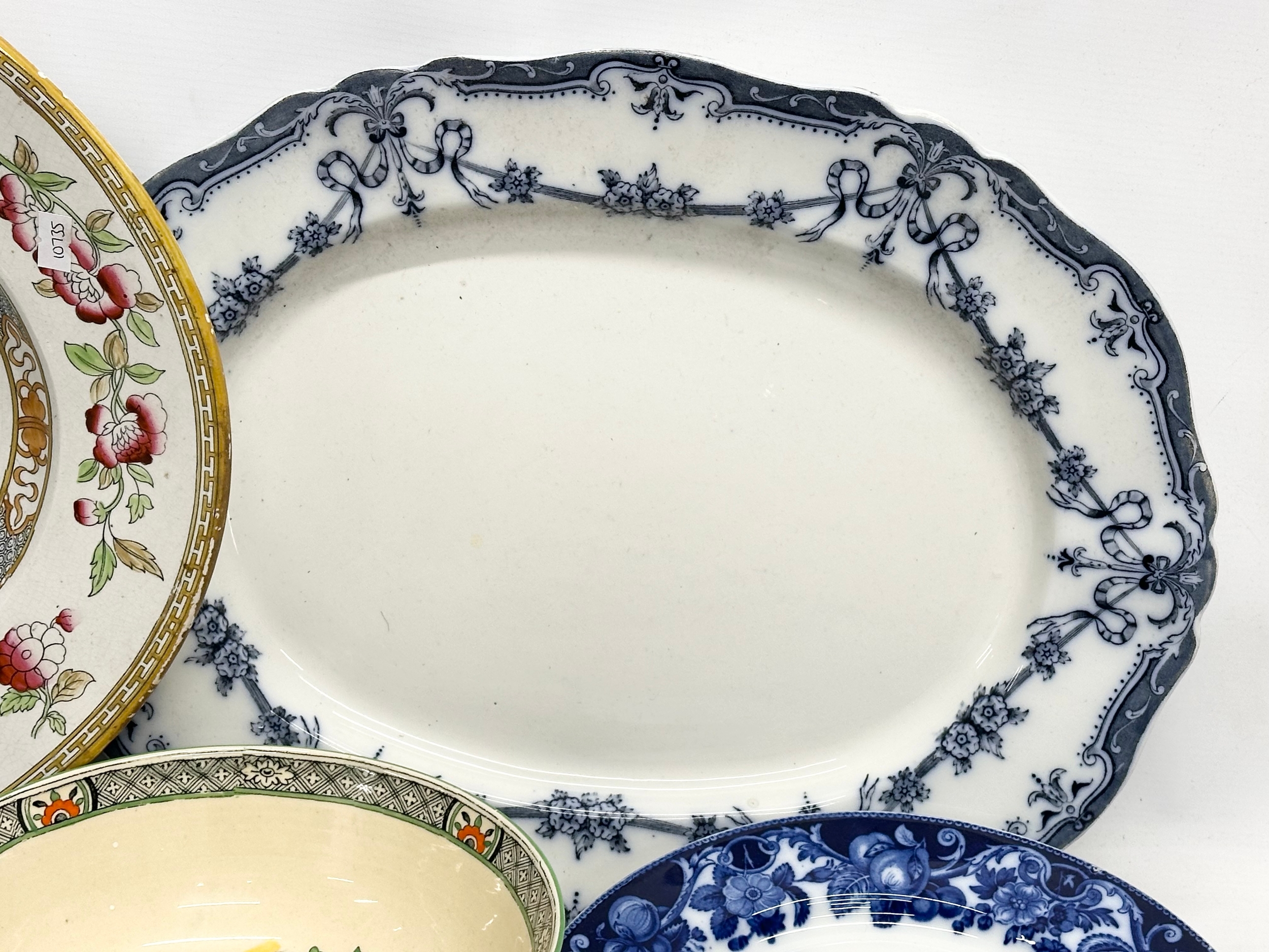 A collection of 19th and Early 20th Century dinner plates, platters and bowls. Mason’s, Minton, - Image 6 of 8