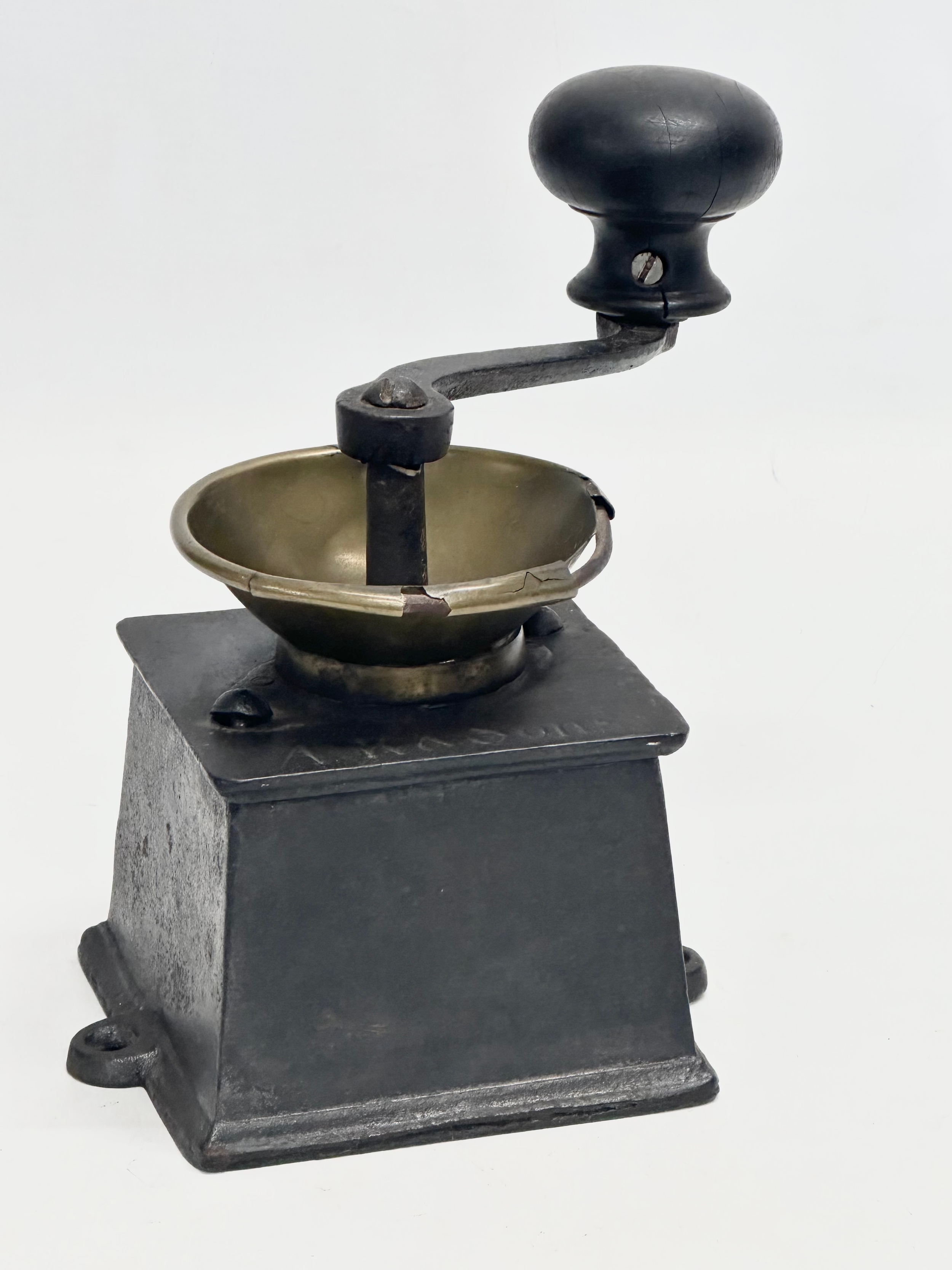 A Late 19th Century Archibald Kenrick & Sons cast iron coffee grinder. - Image 5 of 7