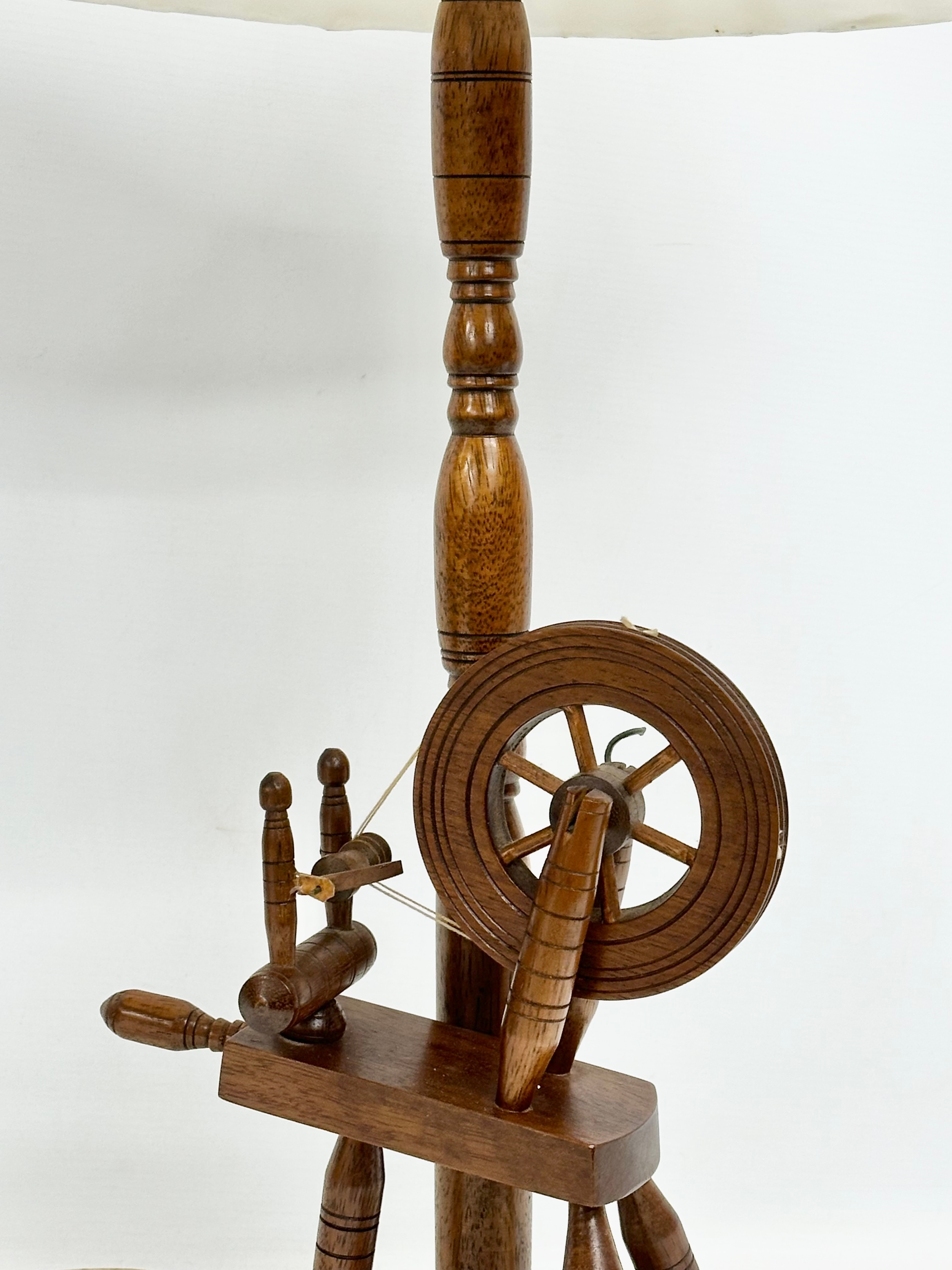 A large spinning wheel table lamp. 79cm - Image 3 of 3