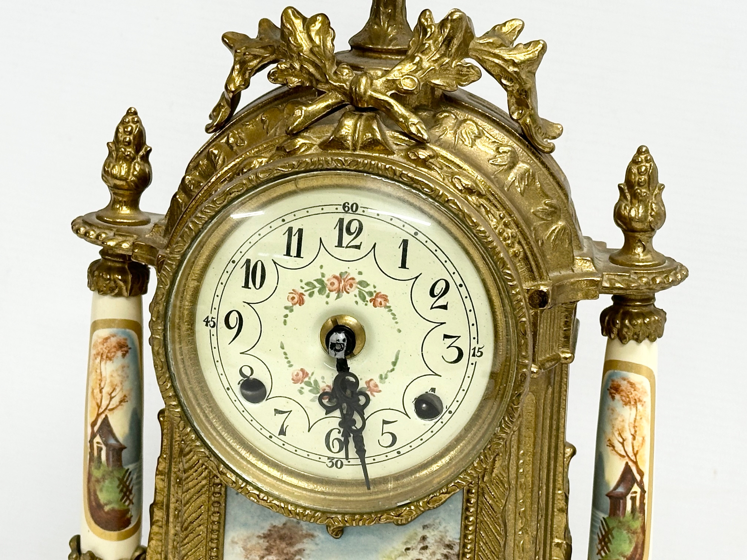 An 18th century style Franz Hermle brass clock set. Clock measures 22x41cm. - Image 5 of 6