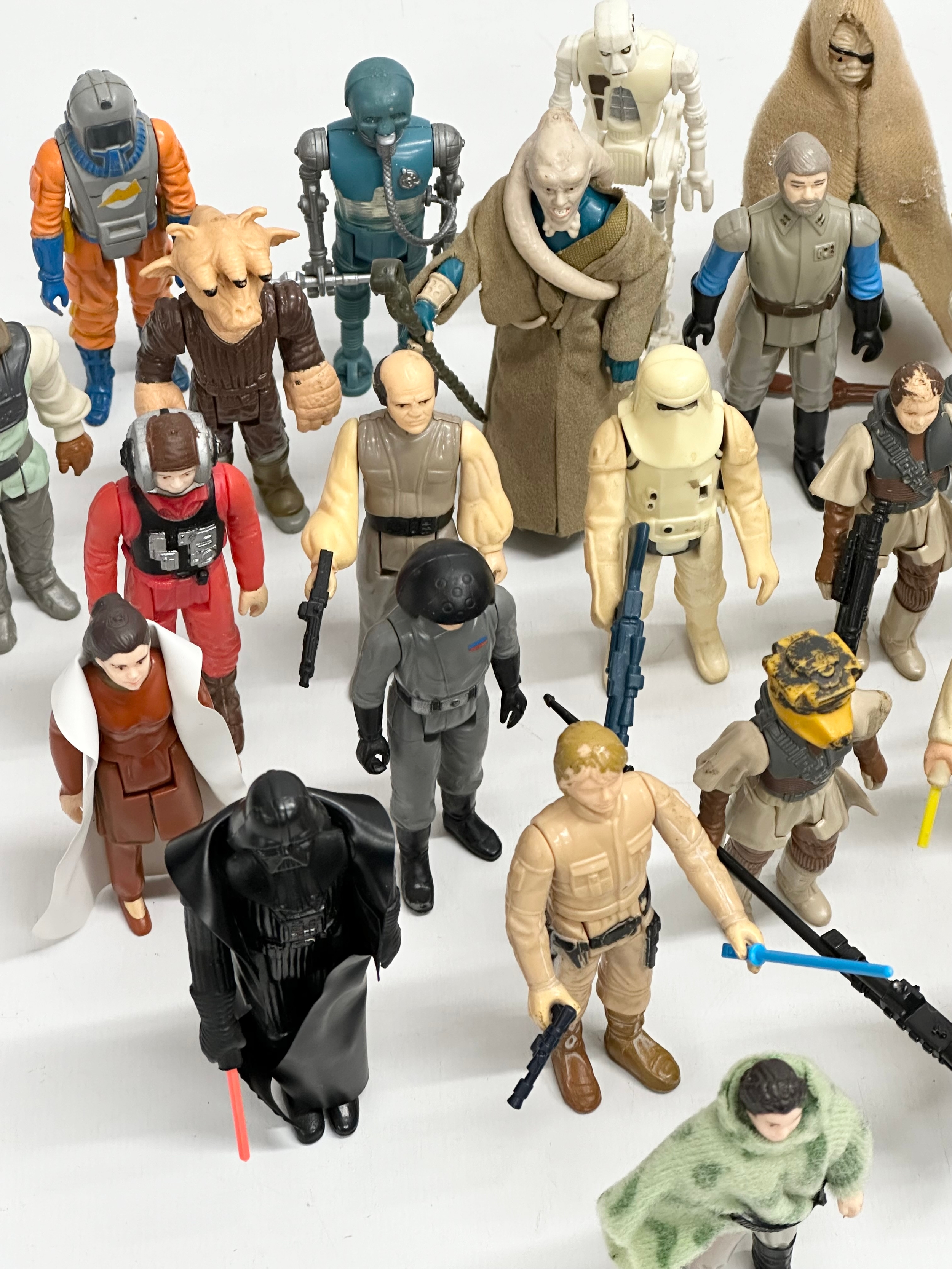 A collection of 1970’s/80’s Star Wars action figures and weapons. - Image 24 of 24