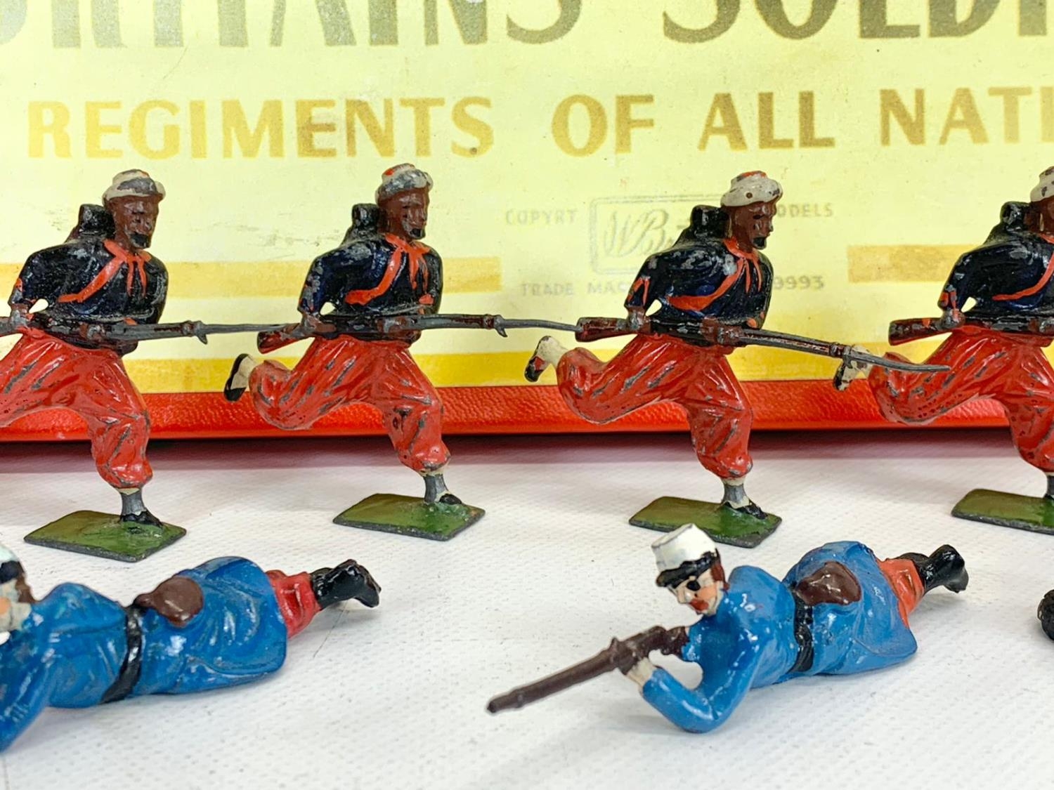 Vintage Britains Soldiers Regiment Of All Nations led model soldiers in original box. Box measures - Image 3 of 5