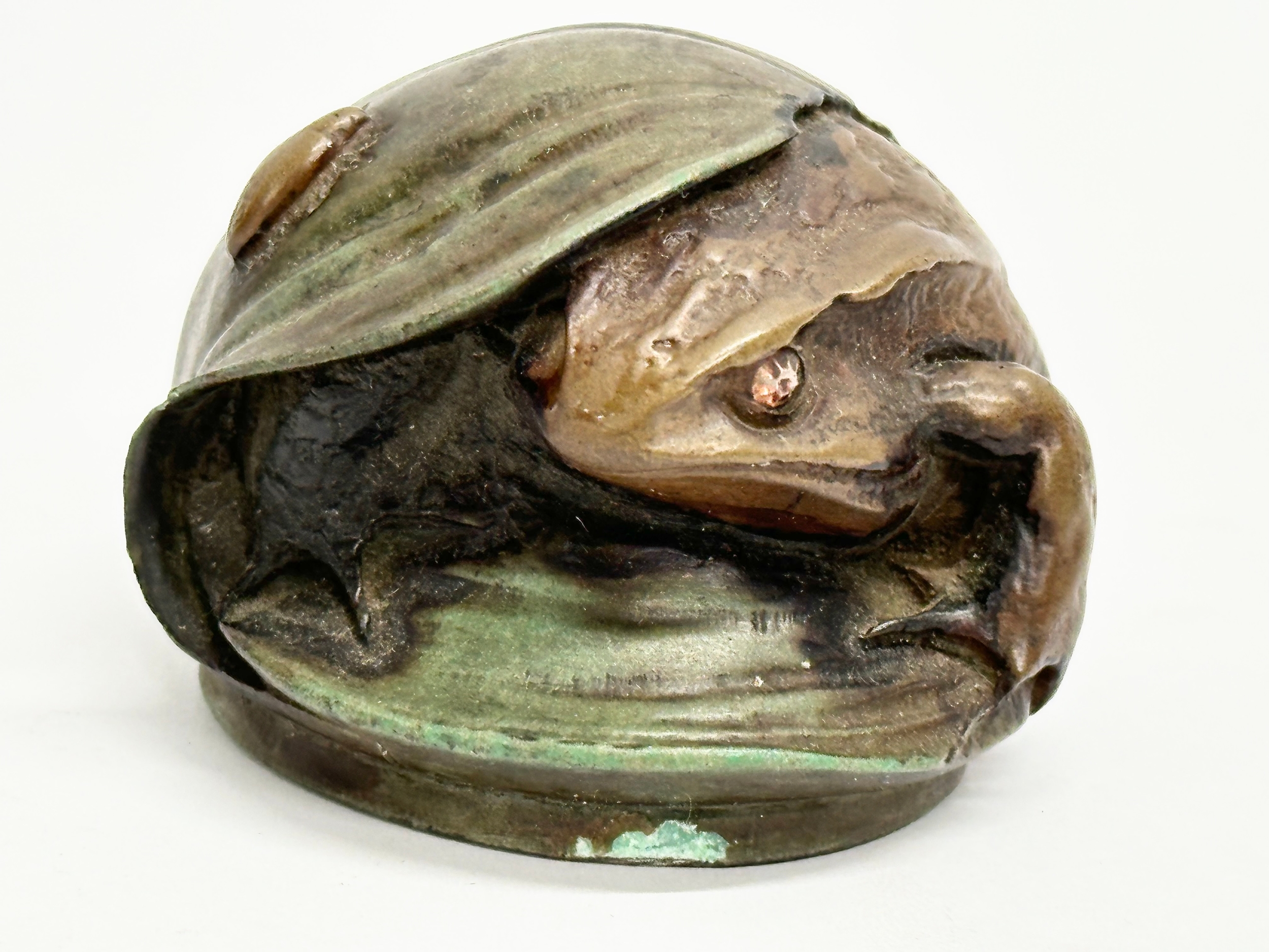 A St Petersburg bronze frog paperweight. - Image 4 of 6