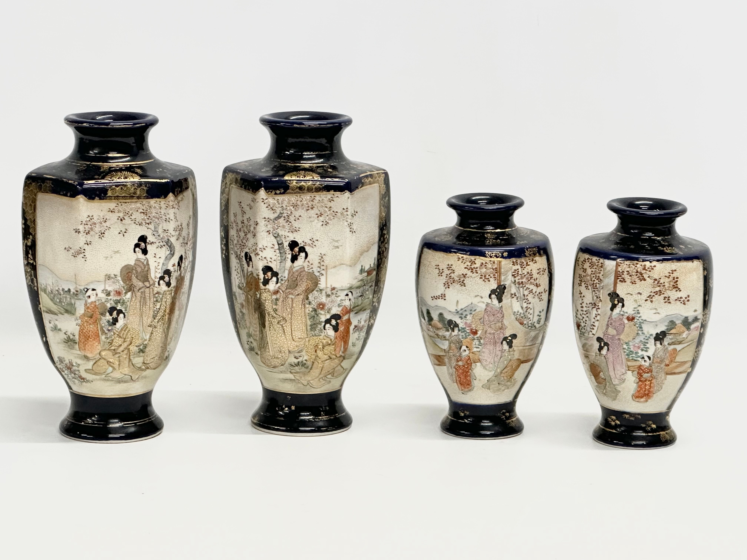 2 pairs of Early 20th Century Japanese vases. Signed by Kusube for Satsuma. Circa 1900. 13x25cm