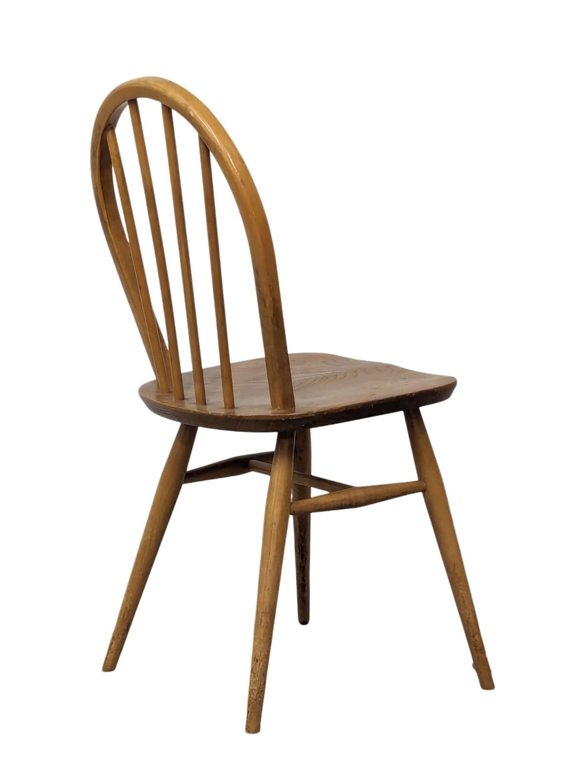 A set of 4 Ercol Model 400 Mid Century Blonde elm and beech dining chairs. - Image 4 of 4