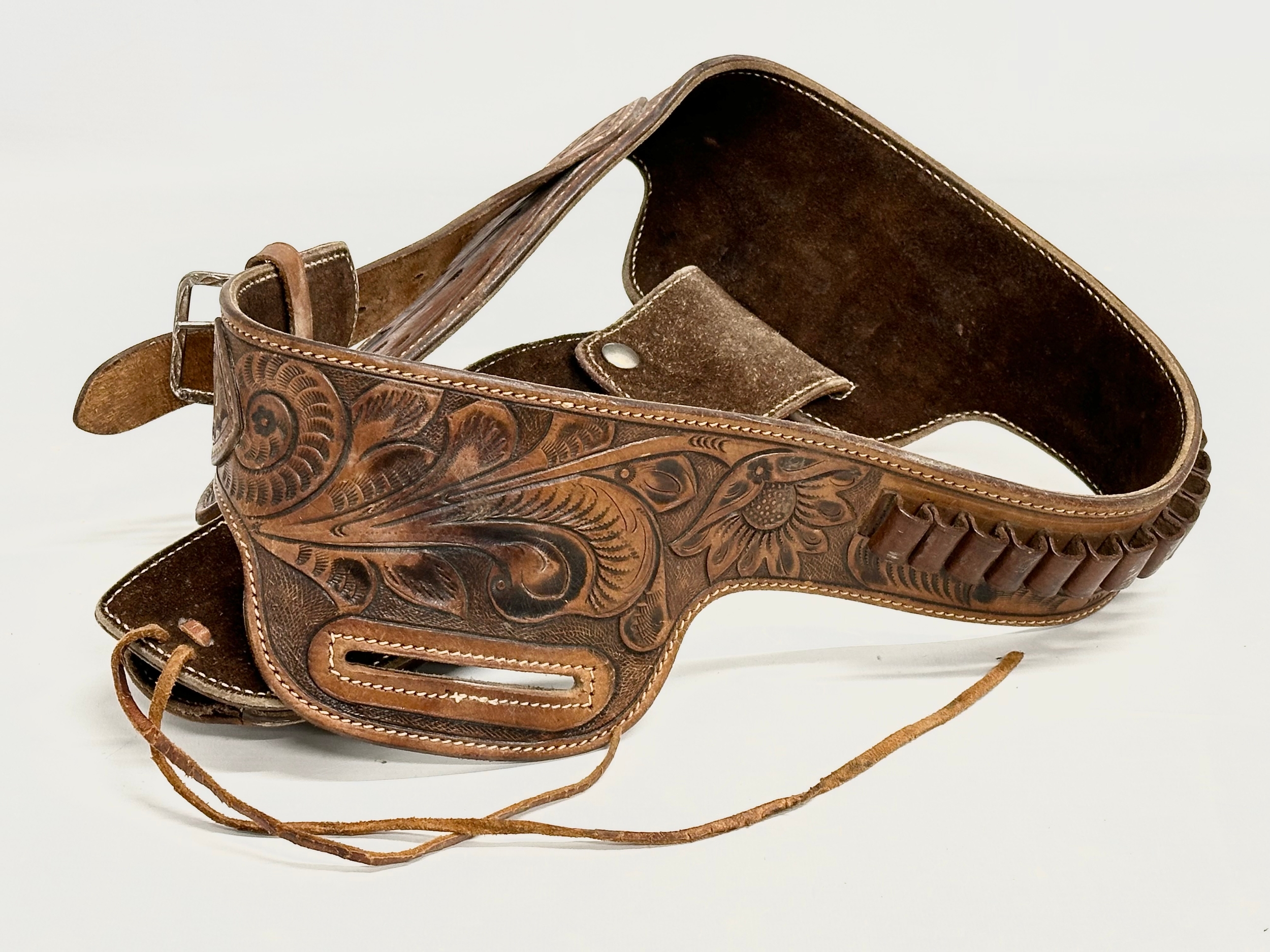 A J. Nunez leather belt and holster with a good quality replica 45 caliber revolver, Single Action - Image 7 of 7