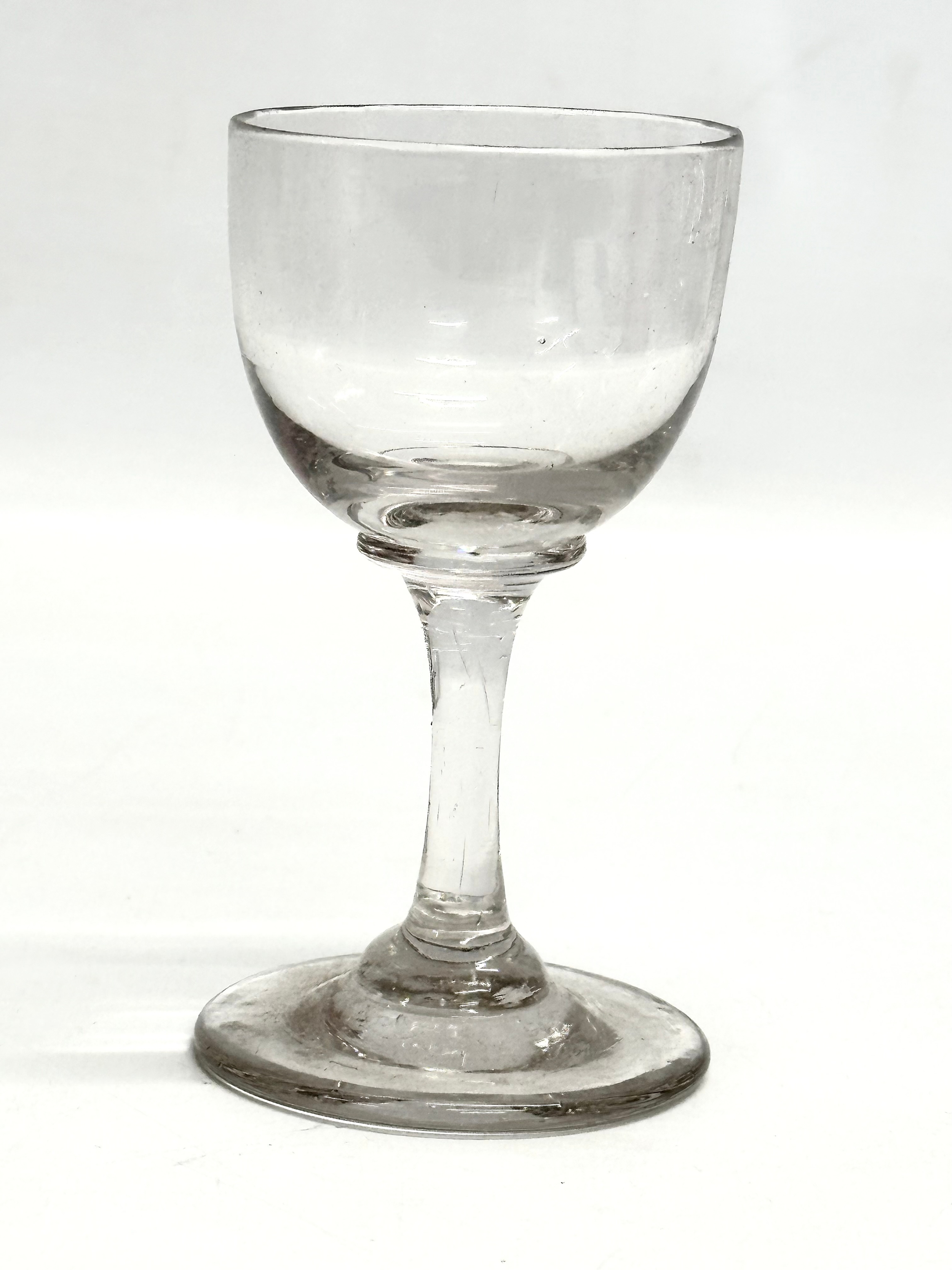 A set of 9 Mid 19th Century Victorian slim stem port glasses. 10.5cm - Image 3 of 5