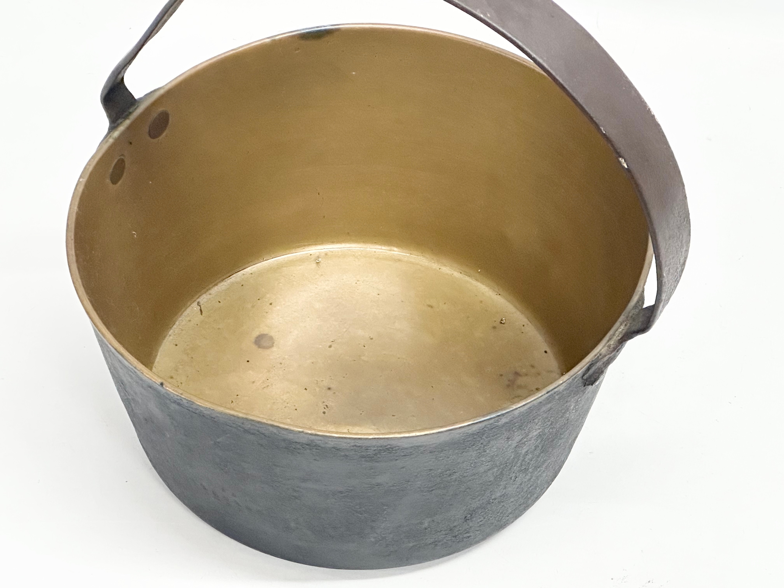 A Victorian brass jam pan. 28x27x30cm - Image 2 of 3