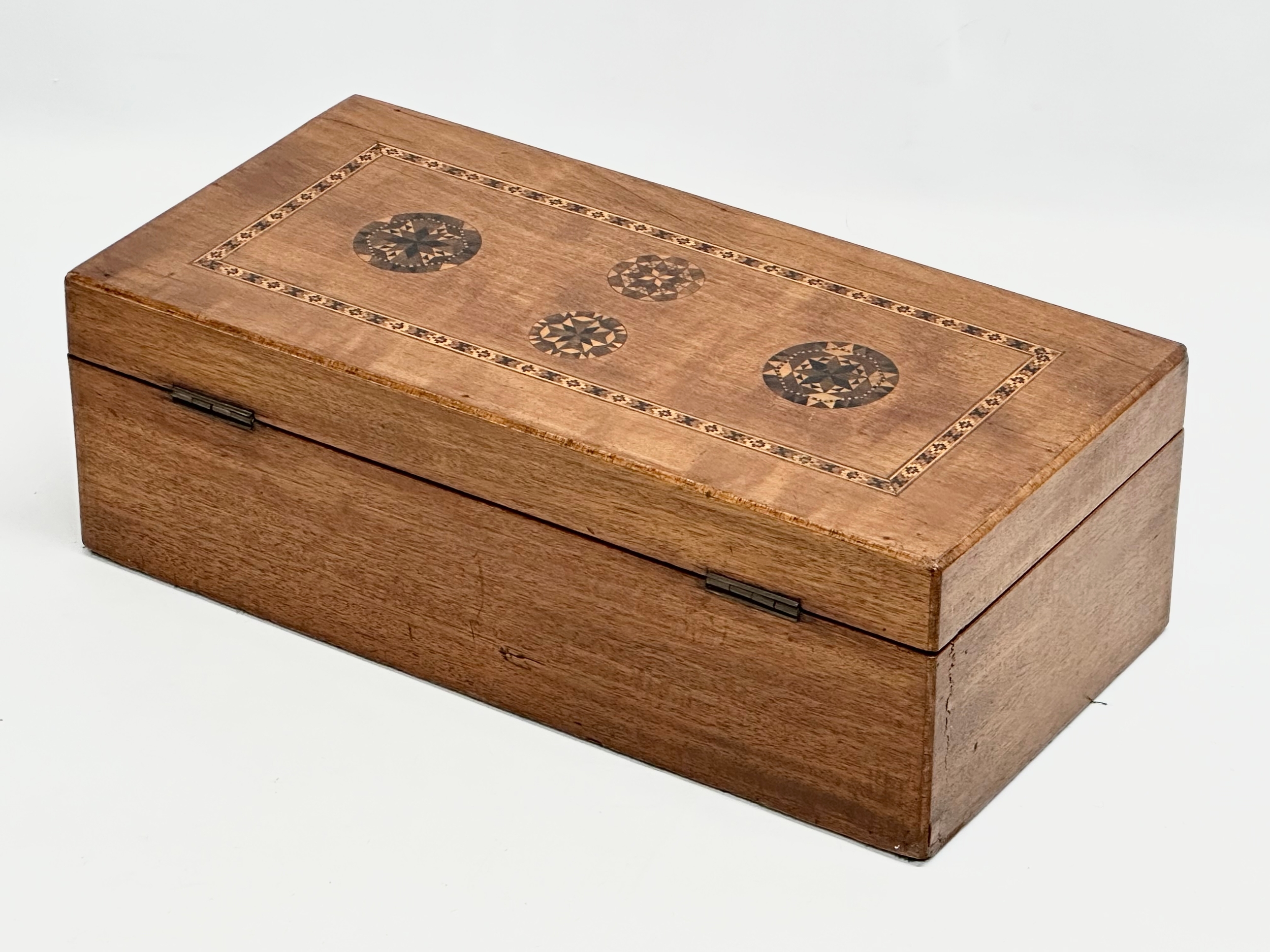 A large Victorian inlaid mahogany jewellery box. 40x19.5x13cm - Image 5 of 11