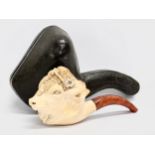 A Late 19th Century meerschaum smokers pipe with original case. 15cm