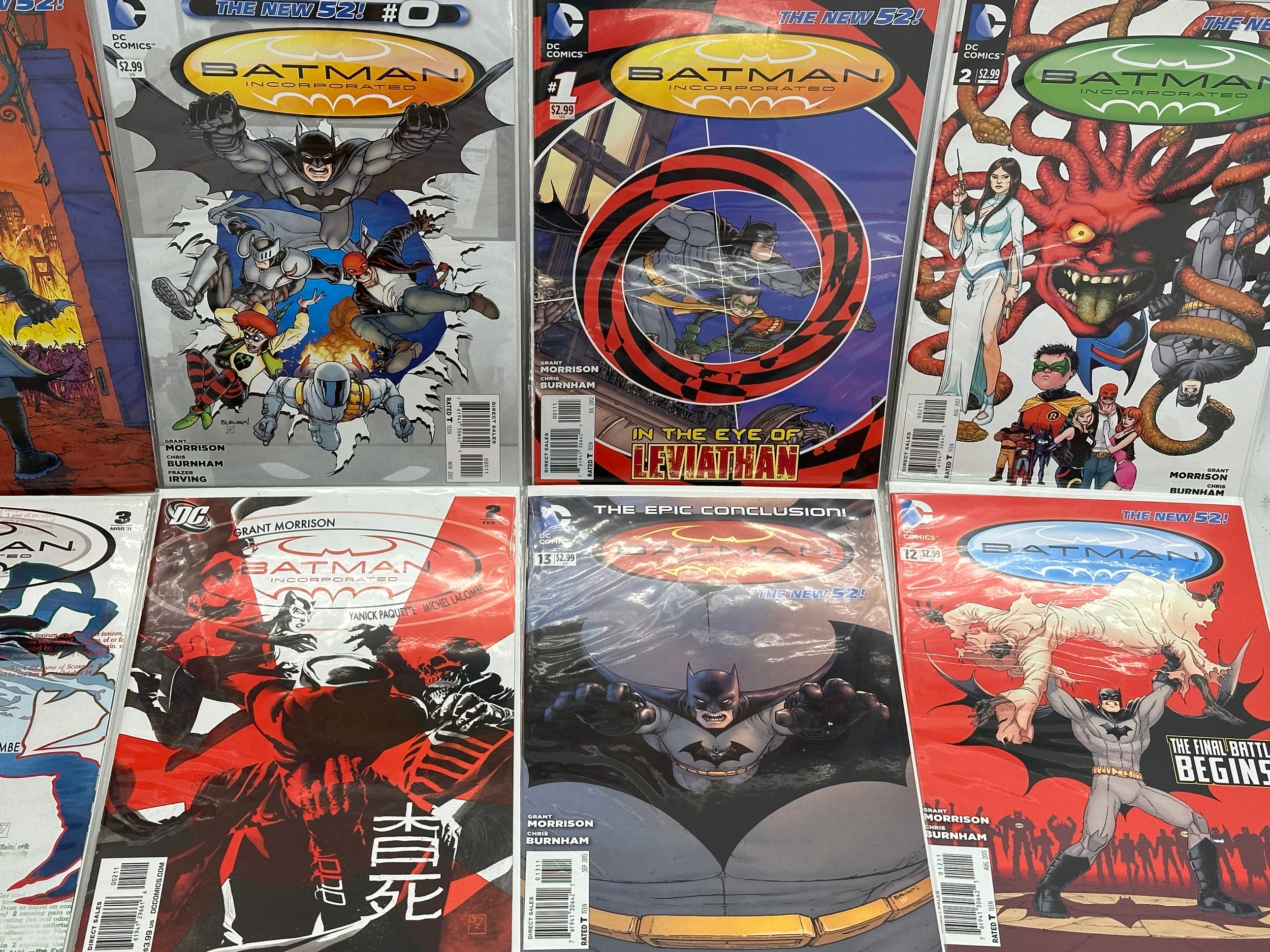 A collection of DC Batman Incorporated comic books. - Image 4 of 4